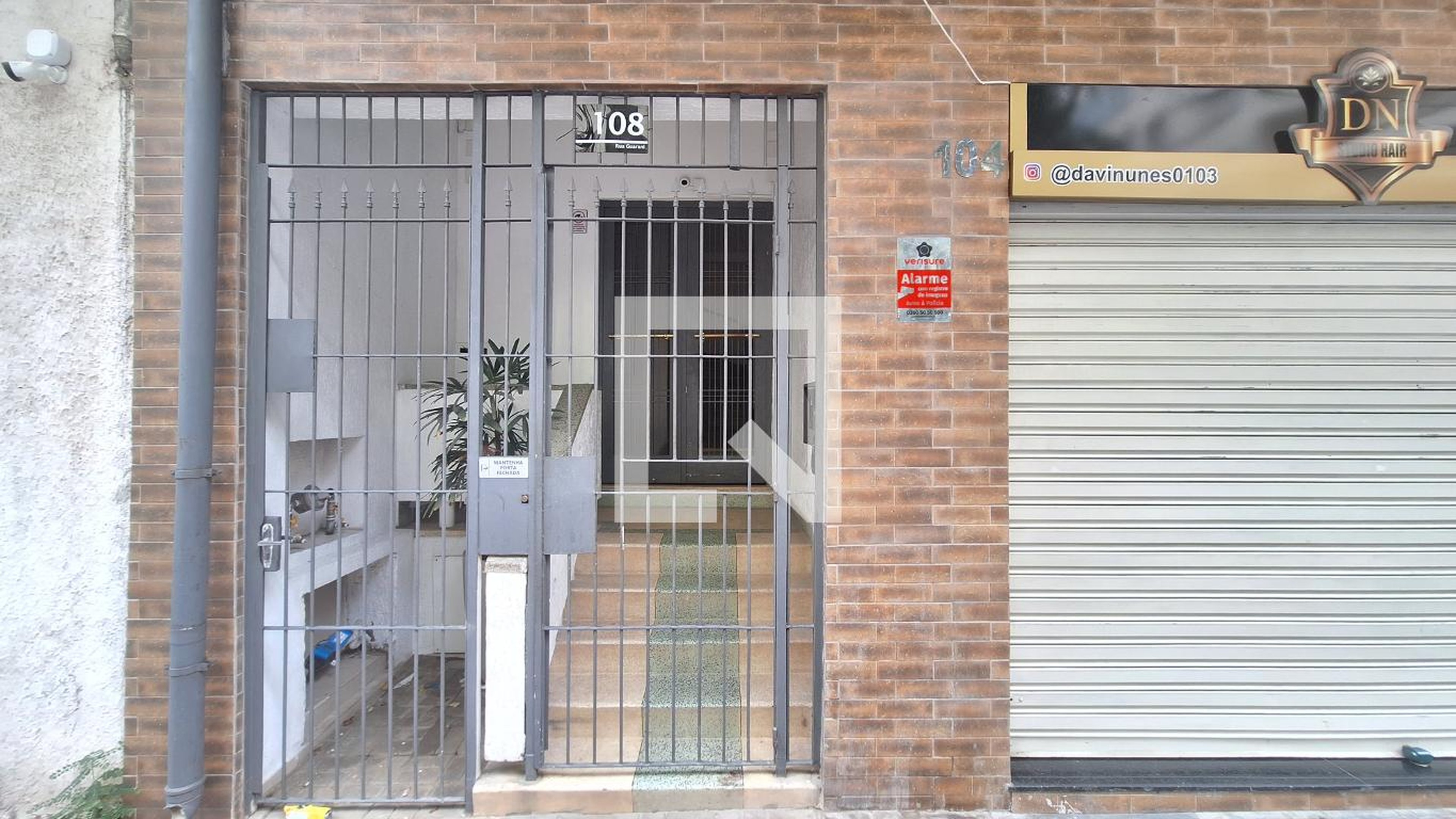 Fachada Condomínio em Rua Guarani, 108