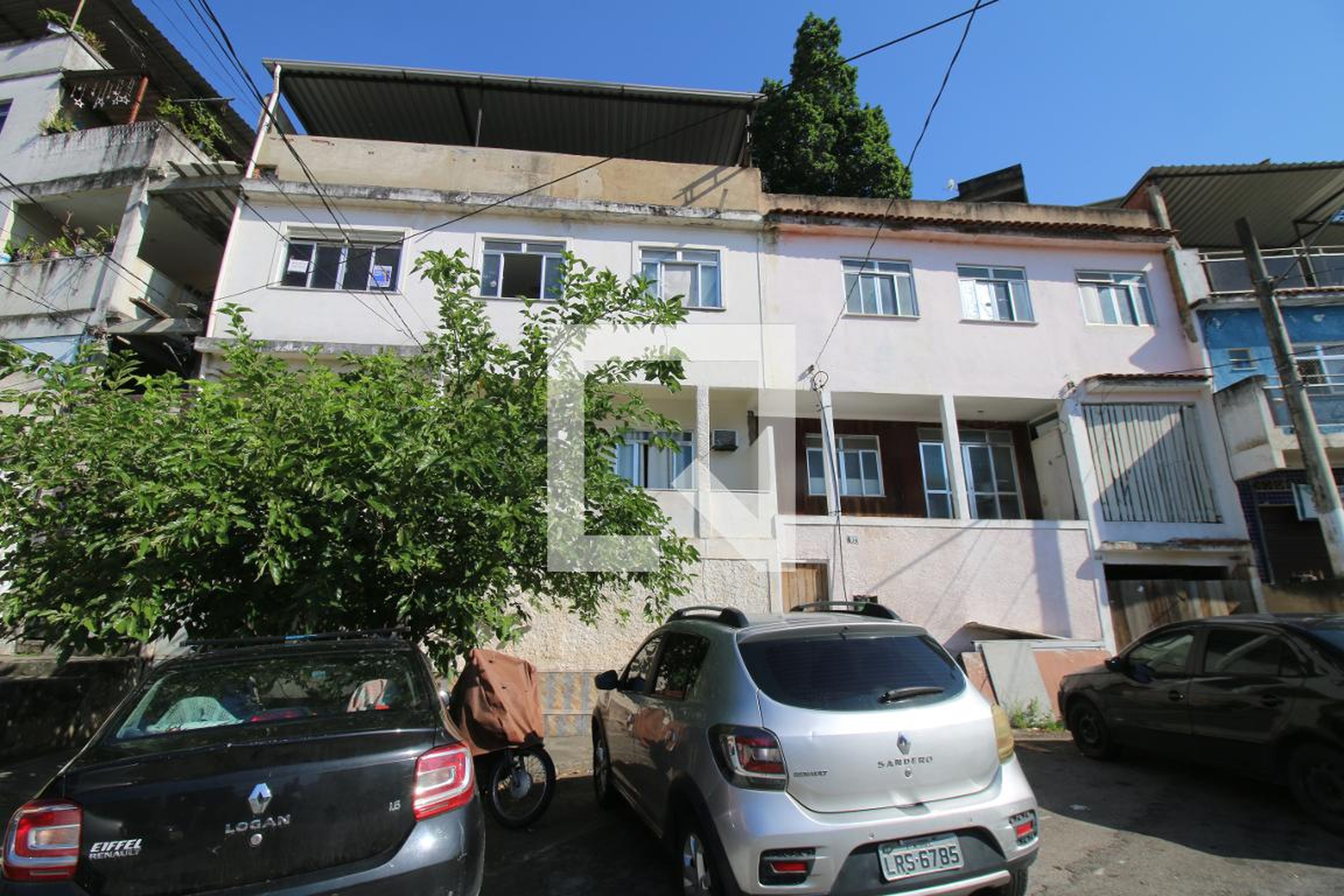 Fachada do Prédio Condomínio em Rua Maués, 92