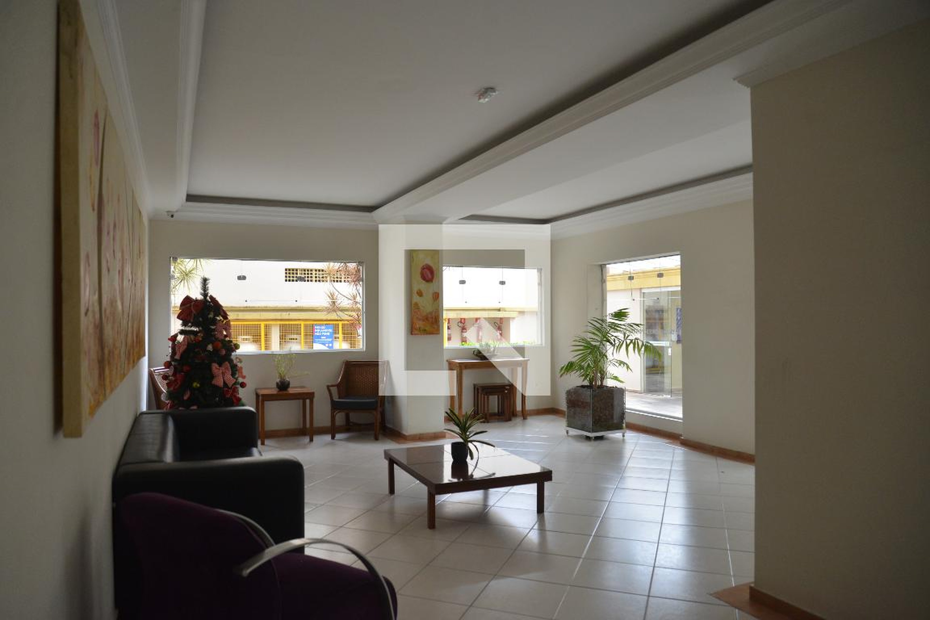 Hall de entrada - Portal das Flores