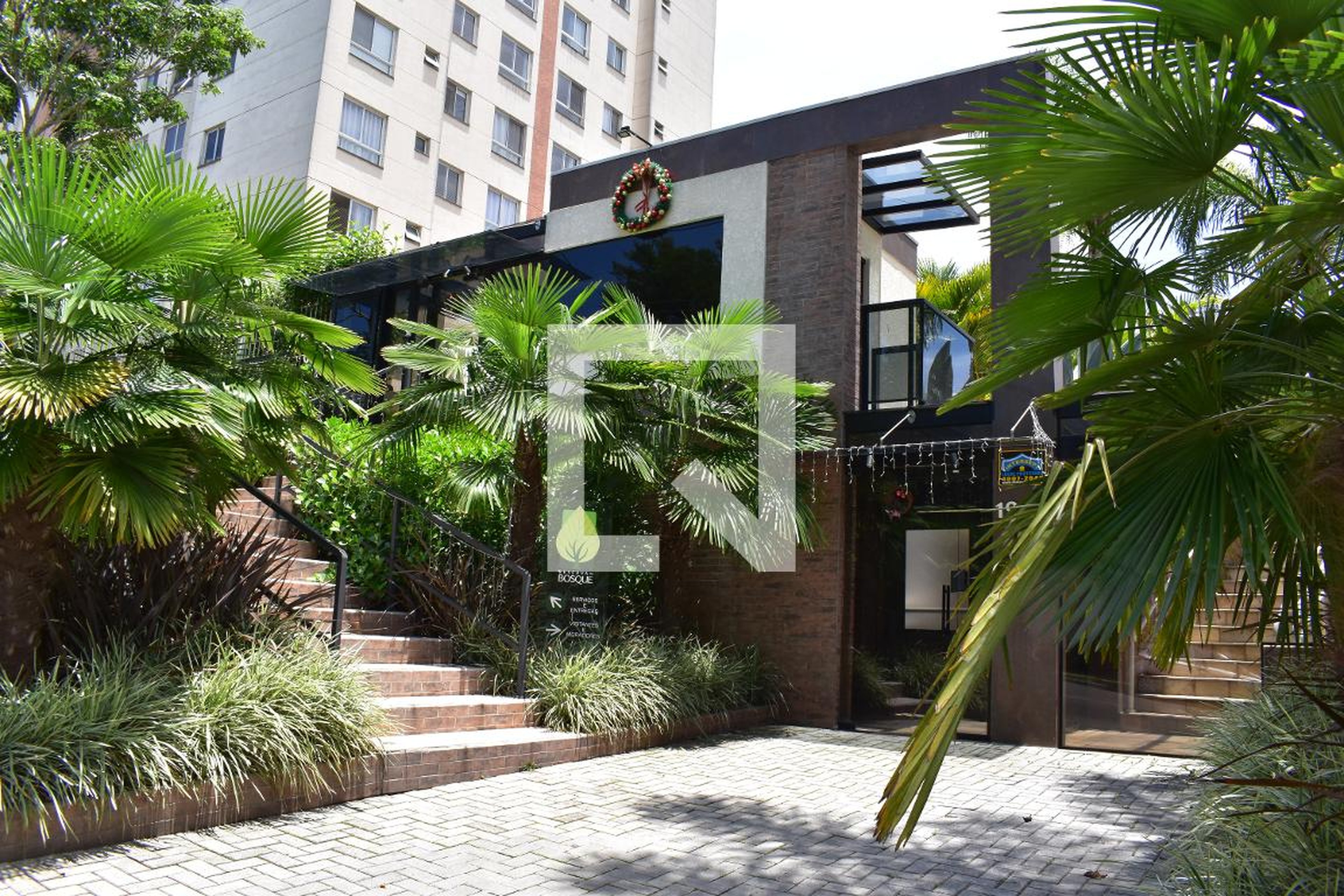 Fachada do condomínio Condomínio Reserva do Bosque