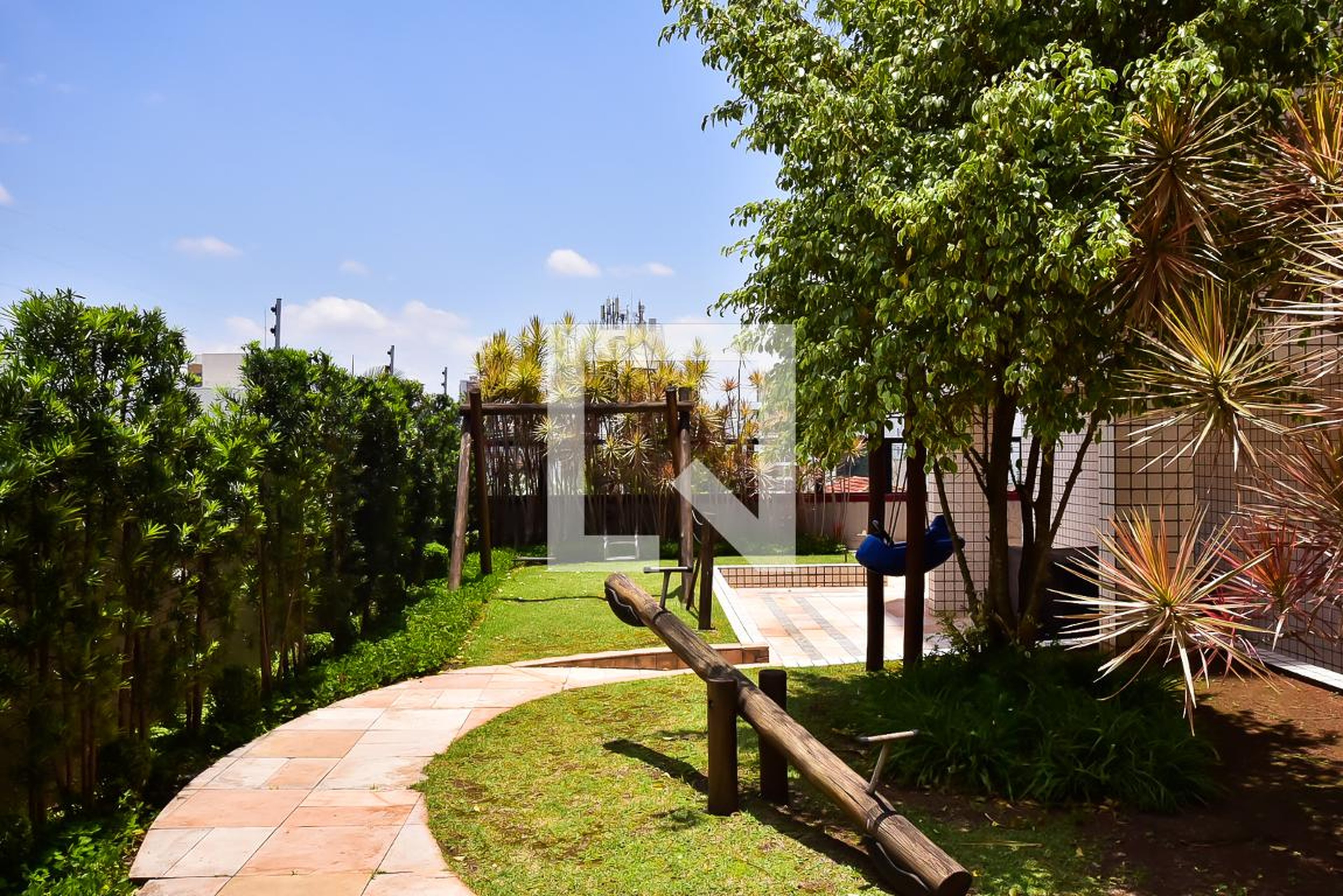 Playground - Provence