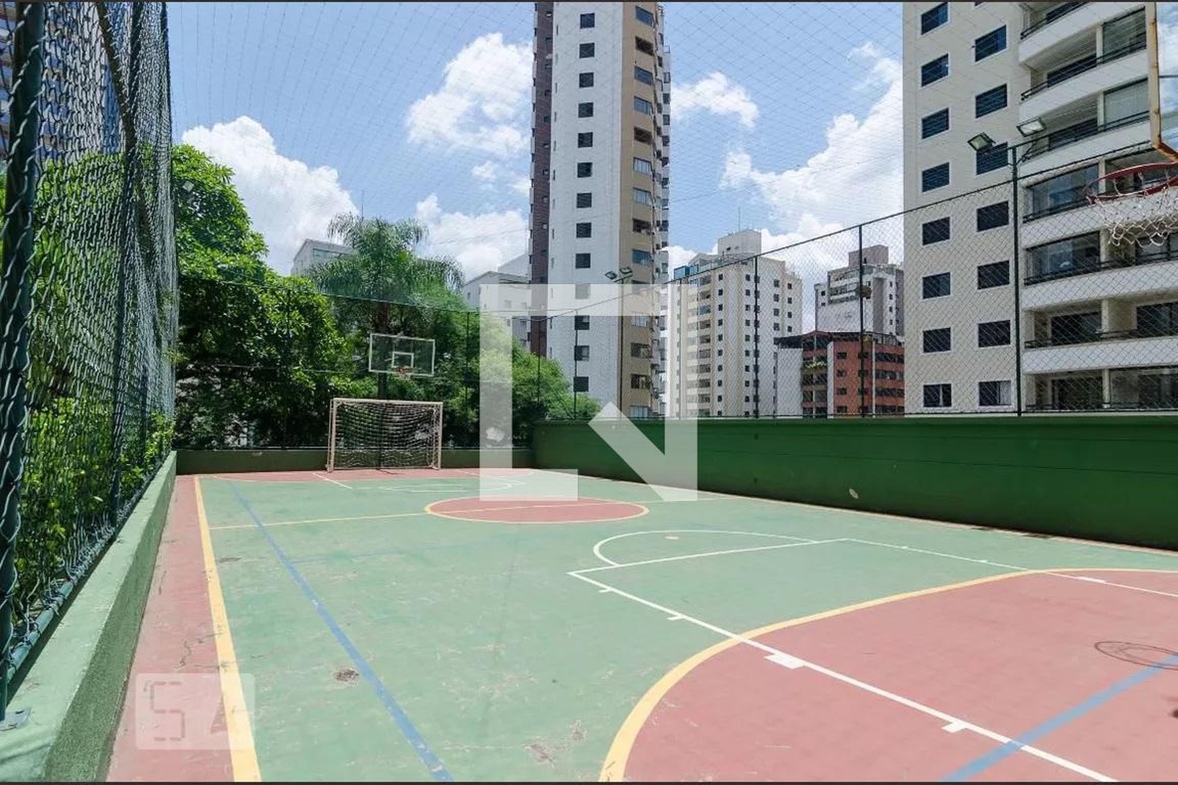 Quadra Esportiva - Pátio Figueira