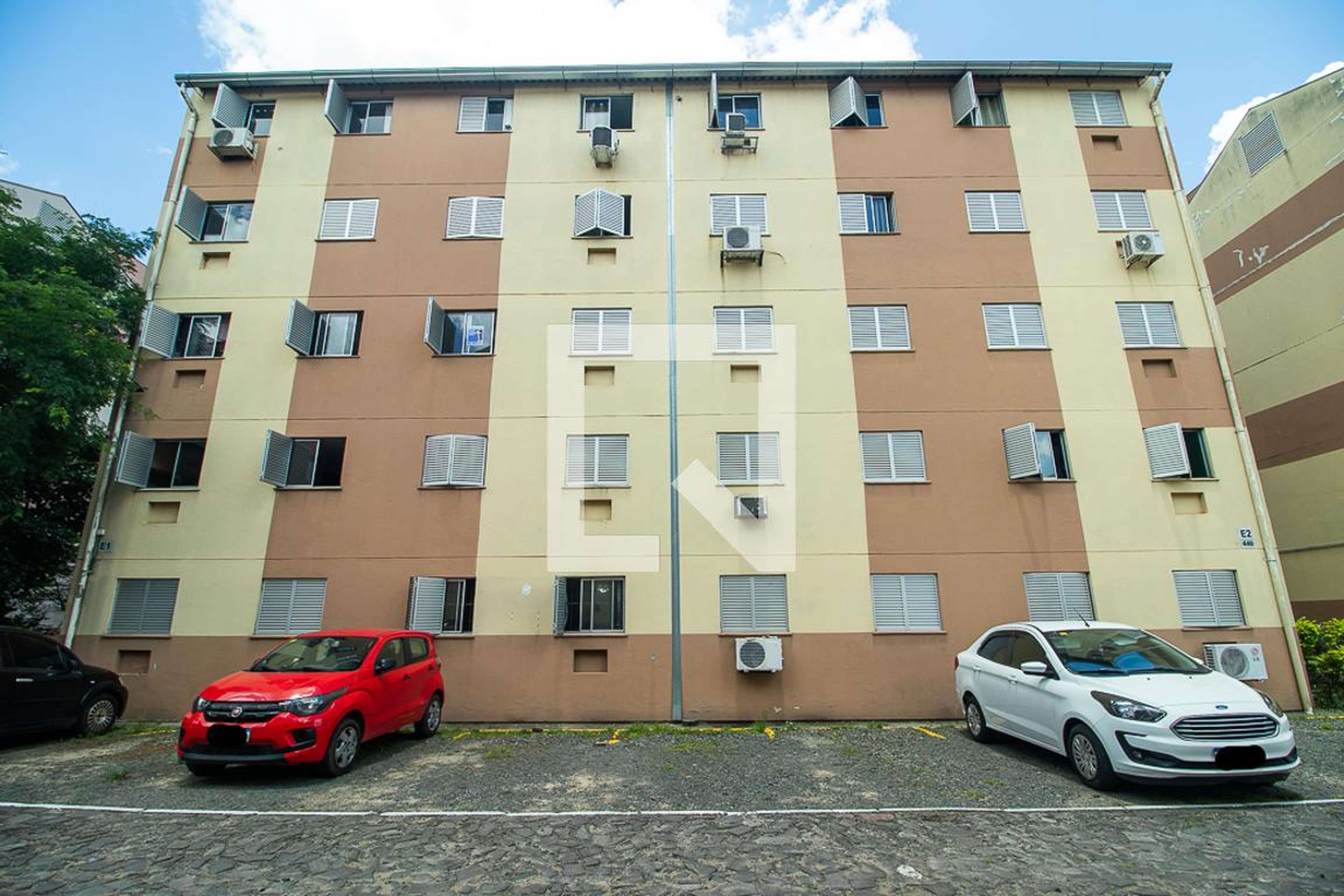 Fachada Condomínio em Rua Paulo Renato Ketzer de Souza, 32