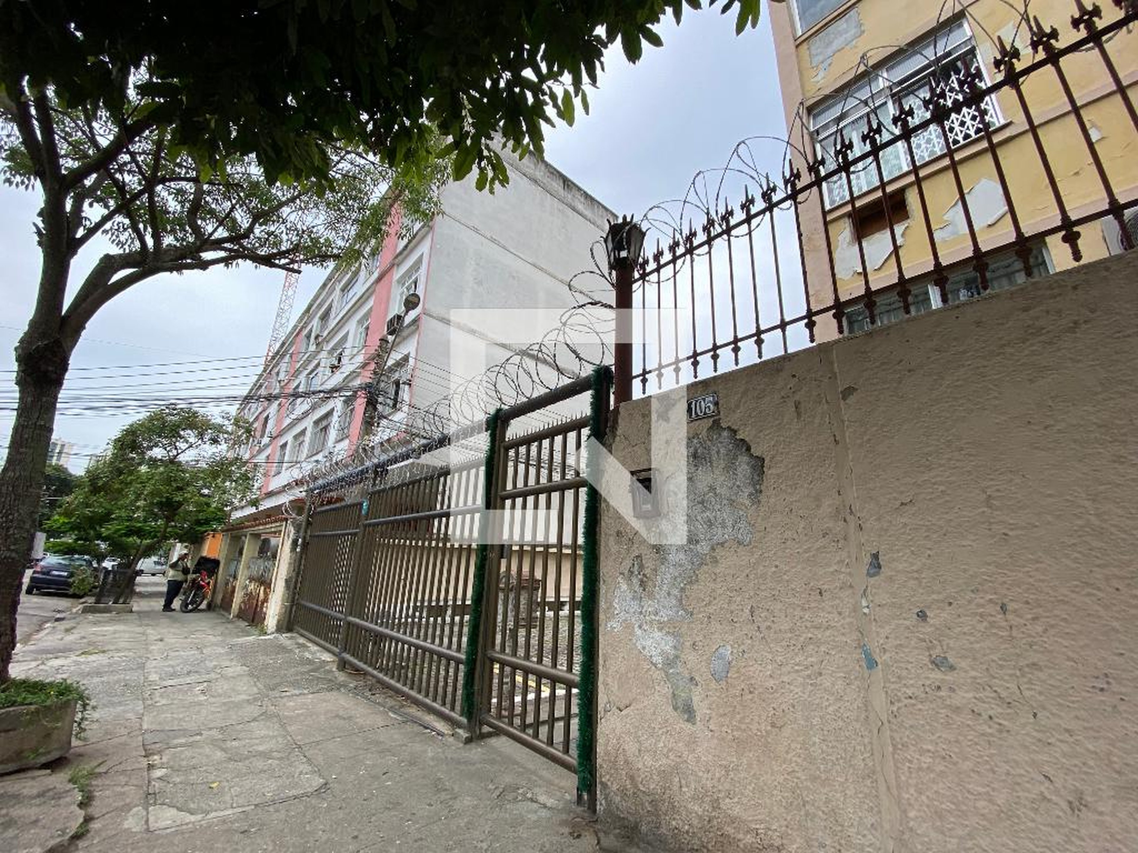 Fachada Residencial Almirante Barroso