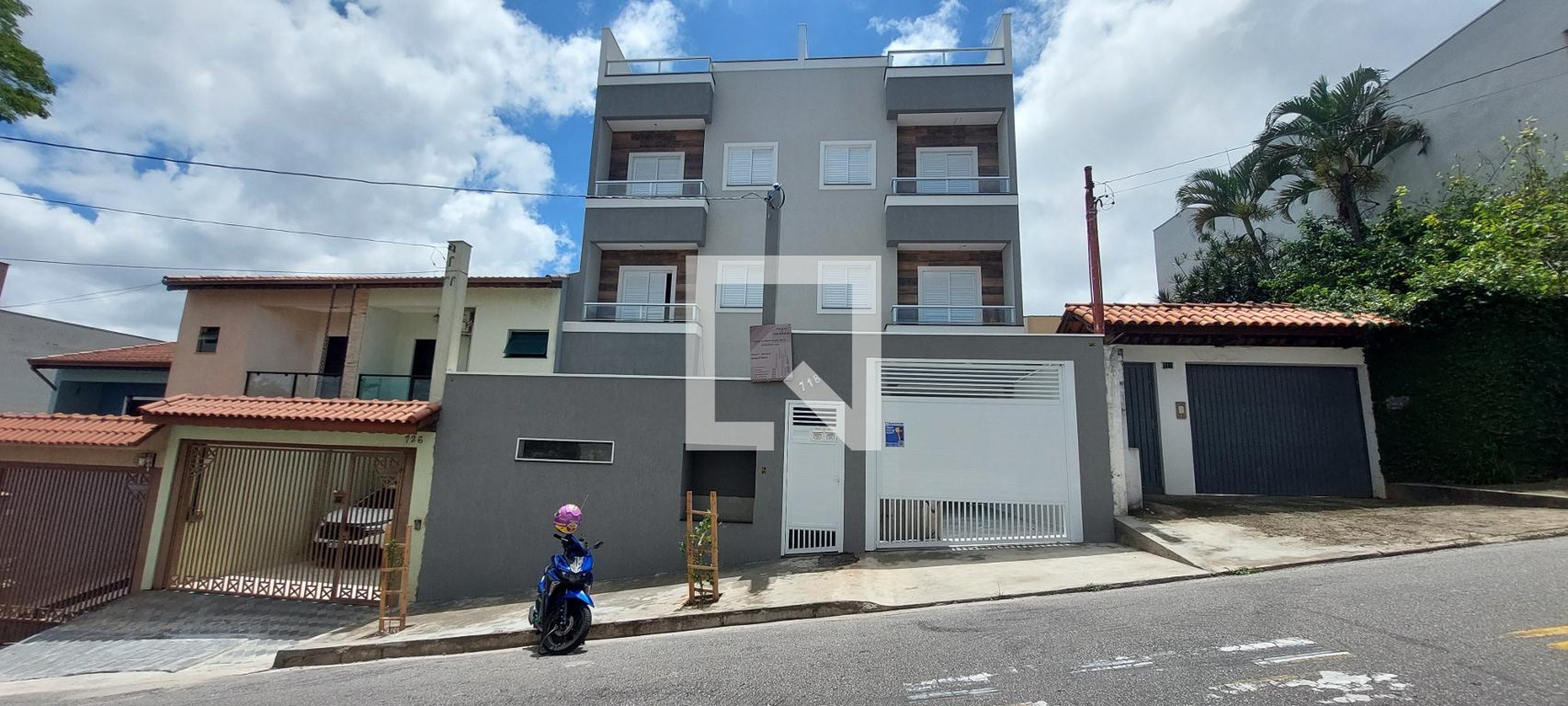 Fachada Condomínio em Rua Alemanha, 718