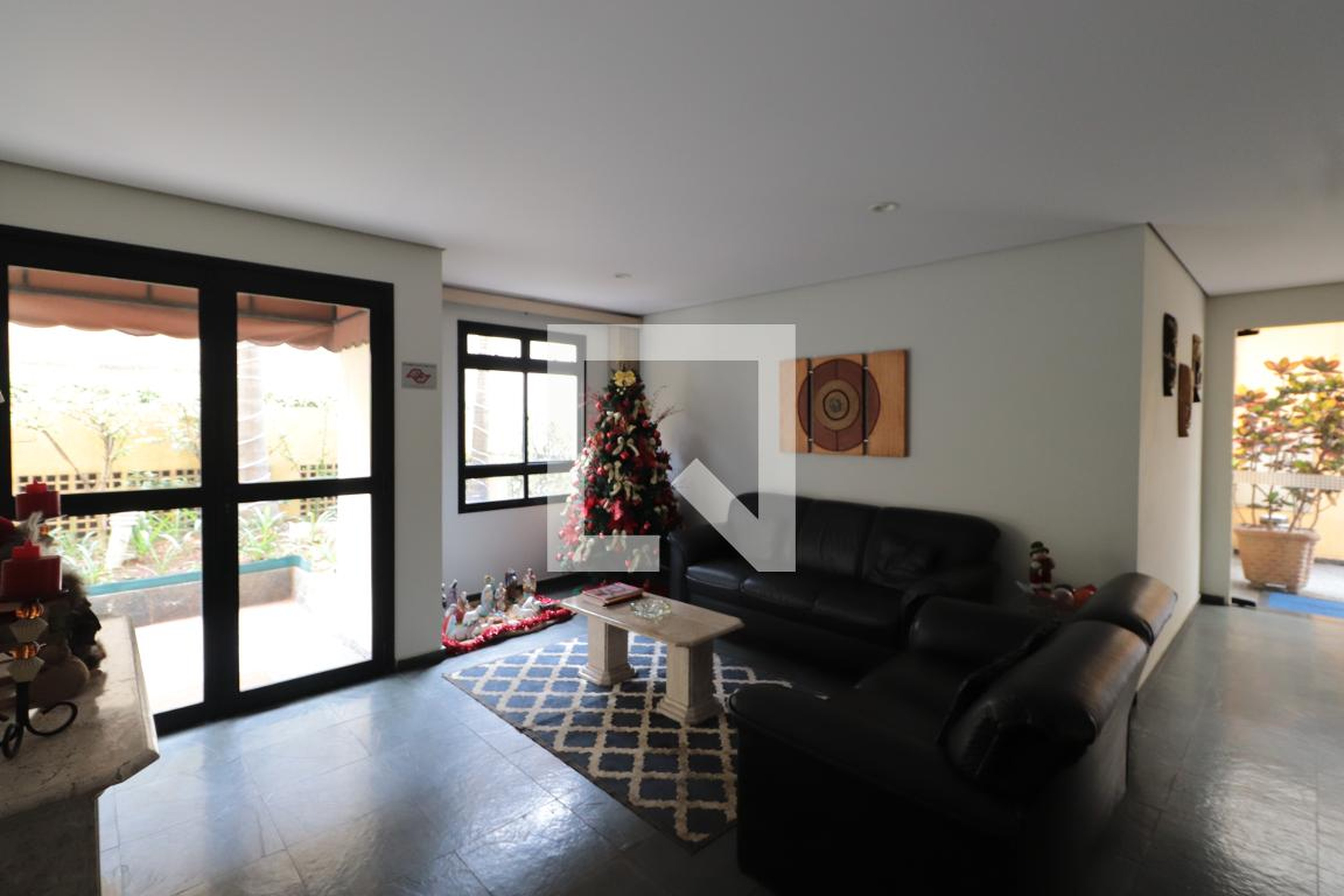 Hall social - Edifício Espaço Contemporâneo