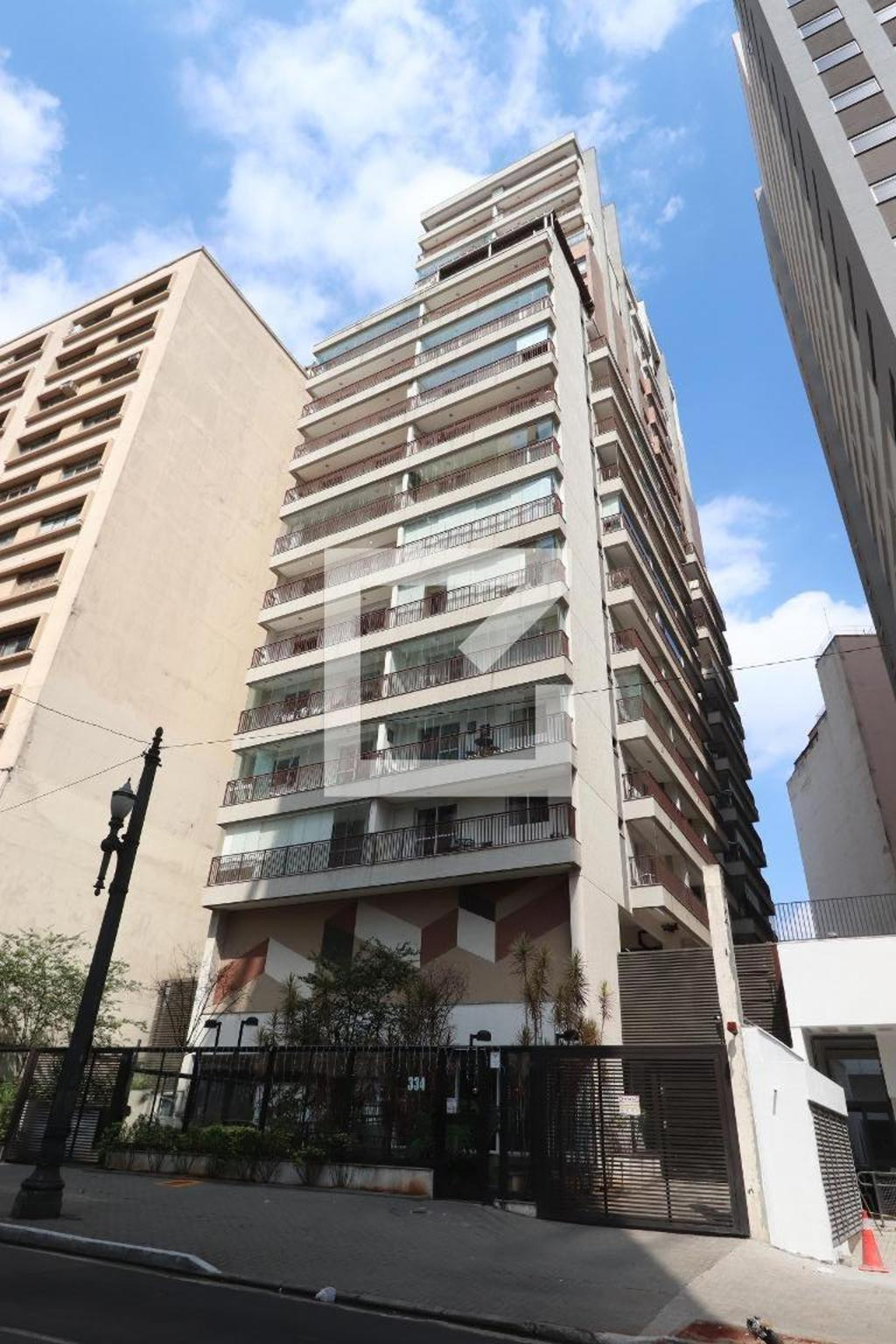 Fachada do Prédio Condomínio SKY Paulicéia