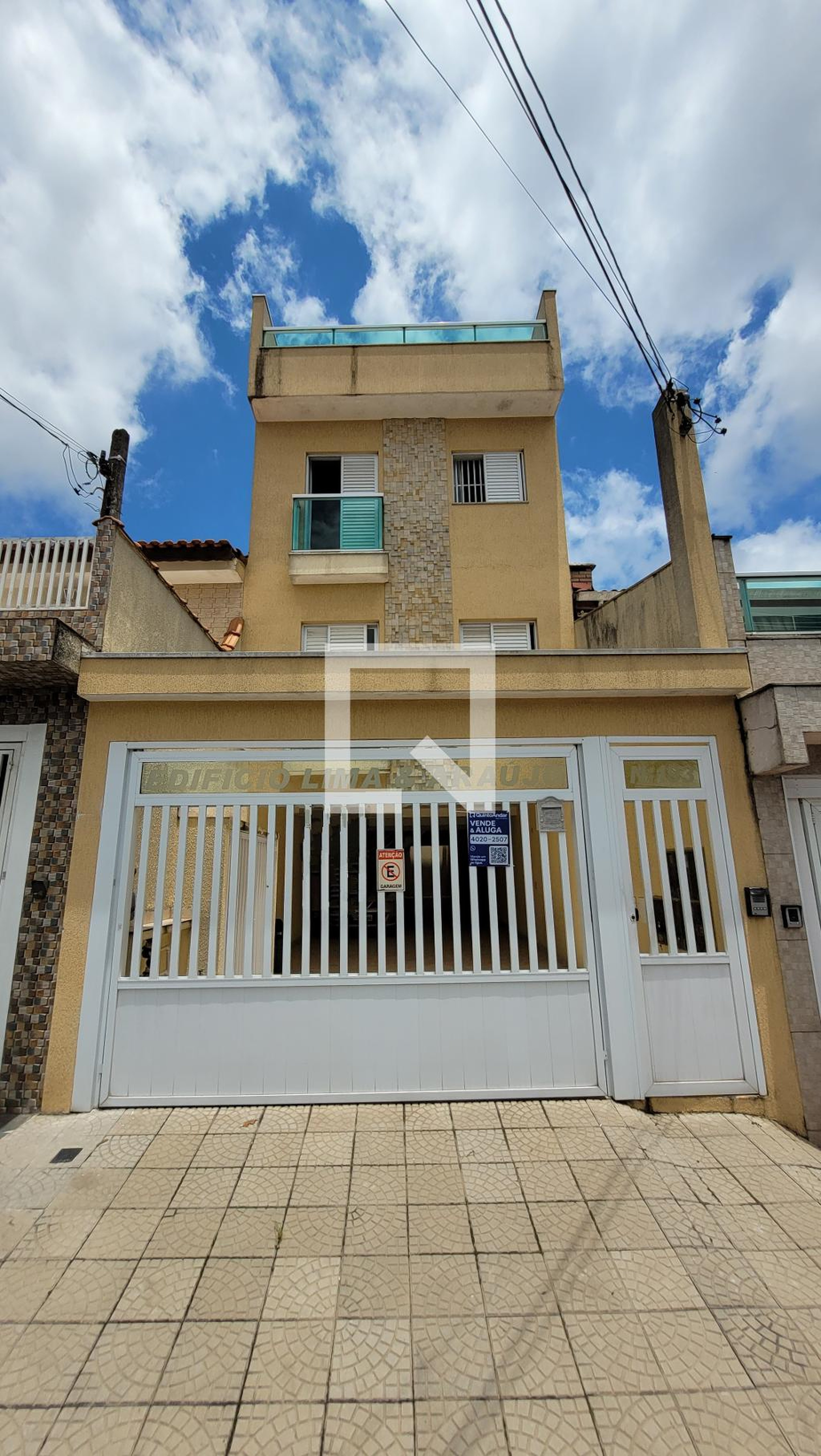 Fachada Condomínio em Rua Erechim, 193