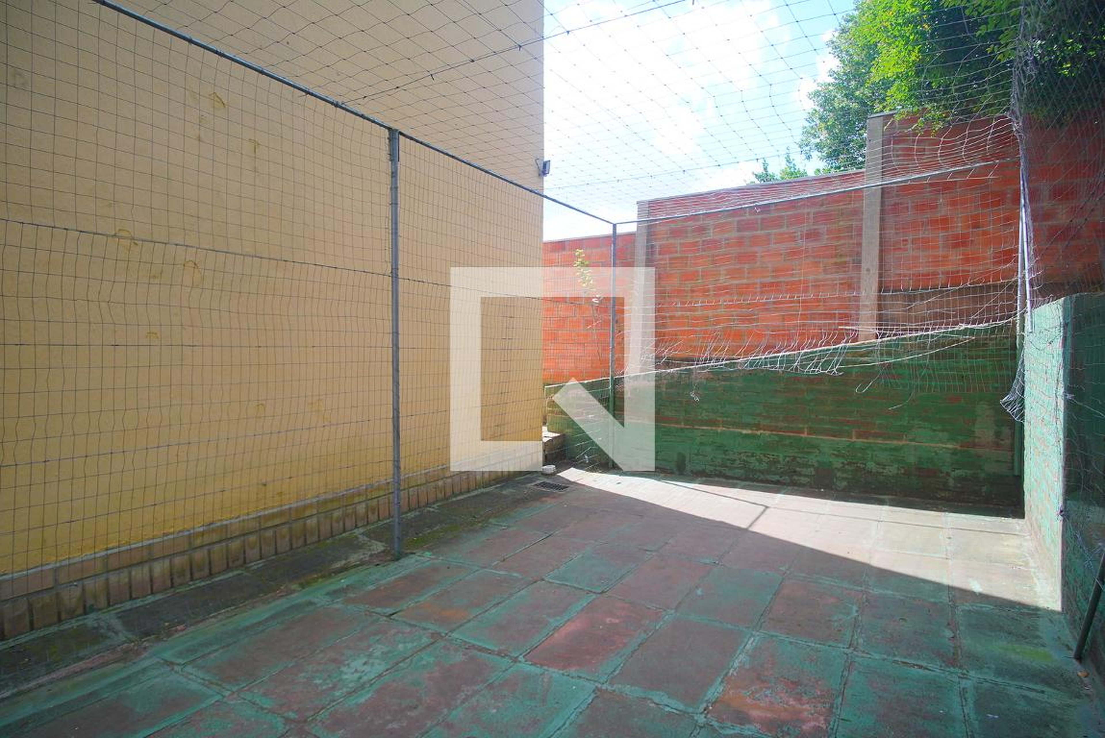 Quadra Esportiva - Floresta Brasil