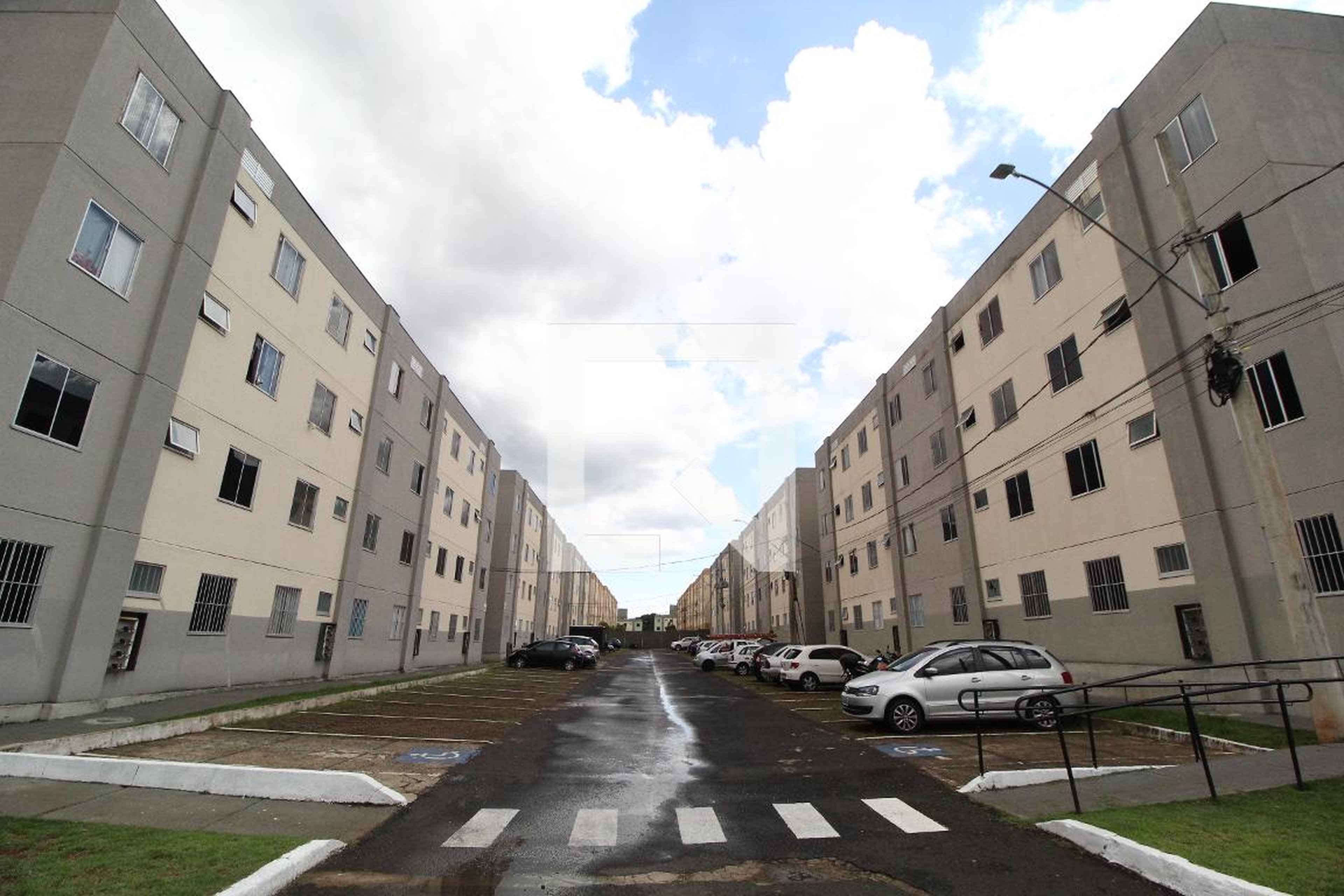 Fachada Residencial Embauba