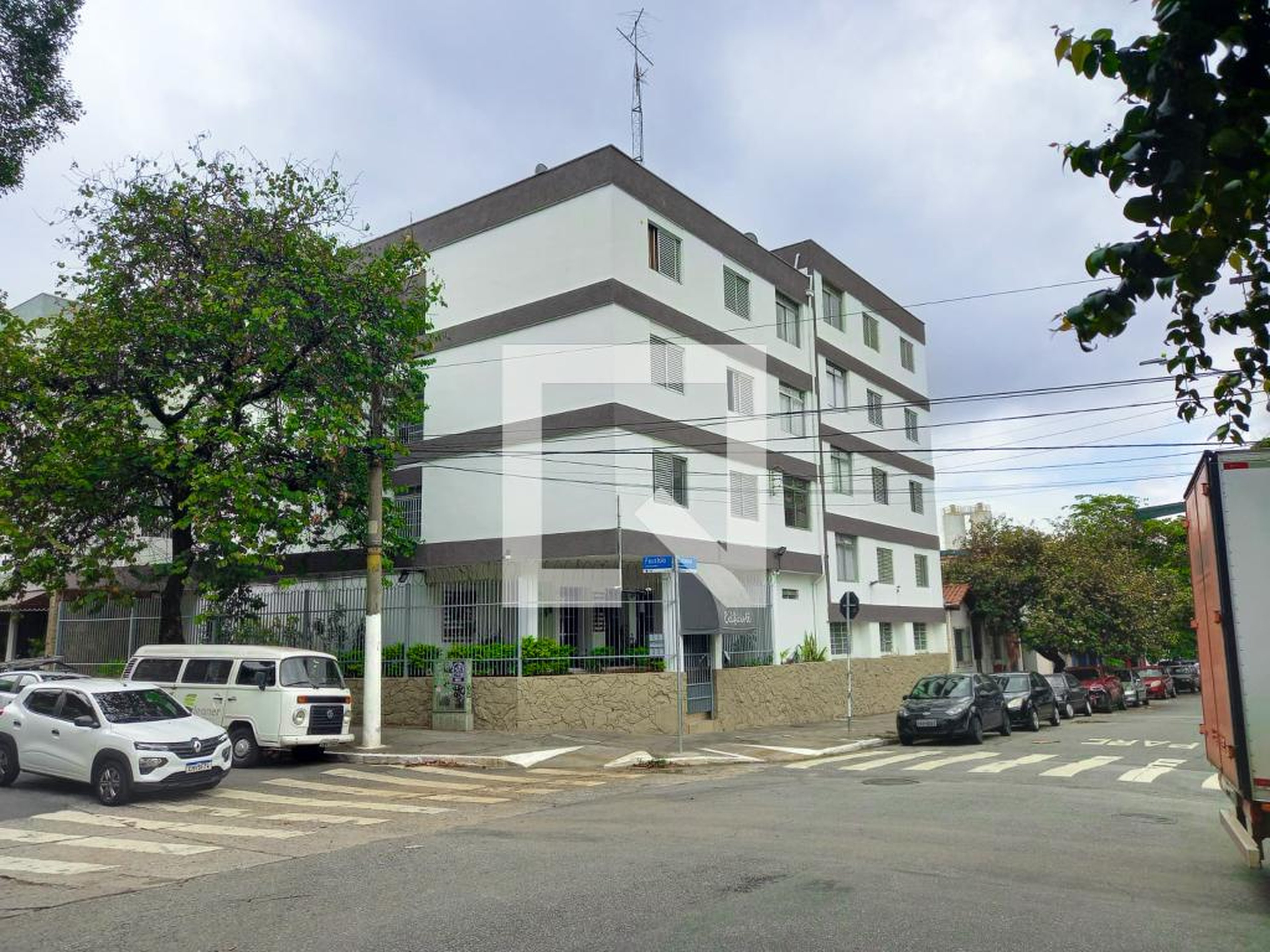 Fachada Edifício Sessenta e Seis