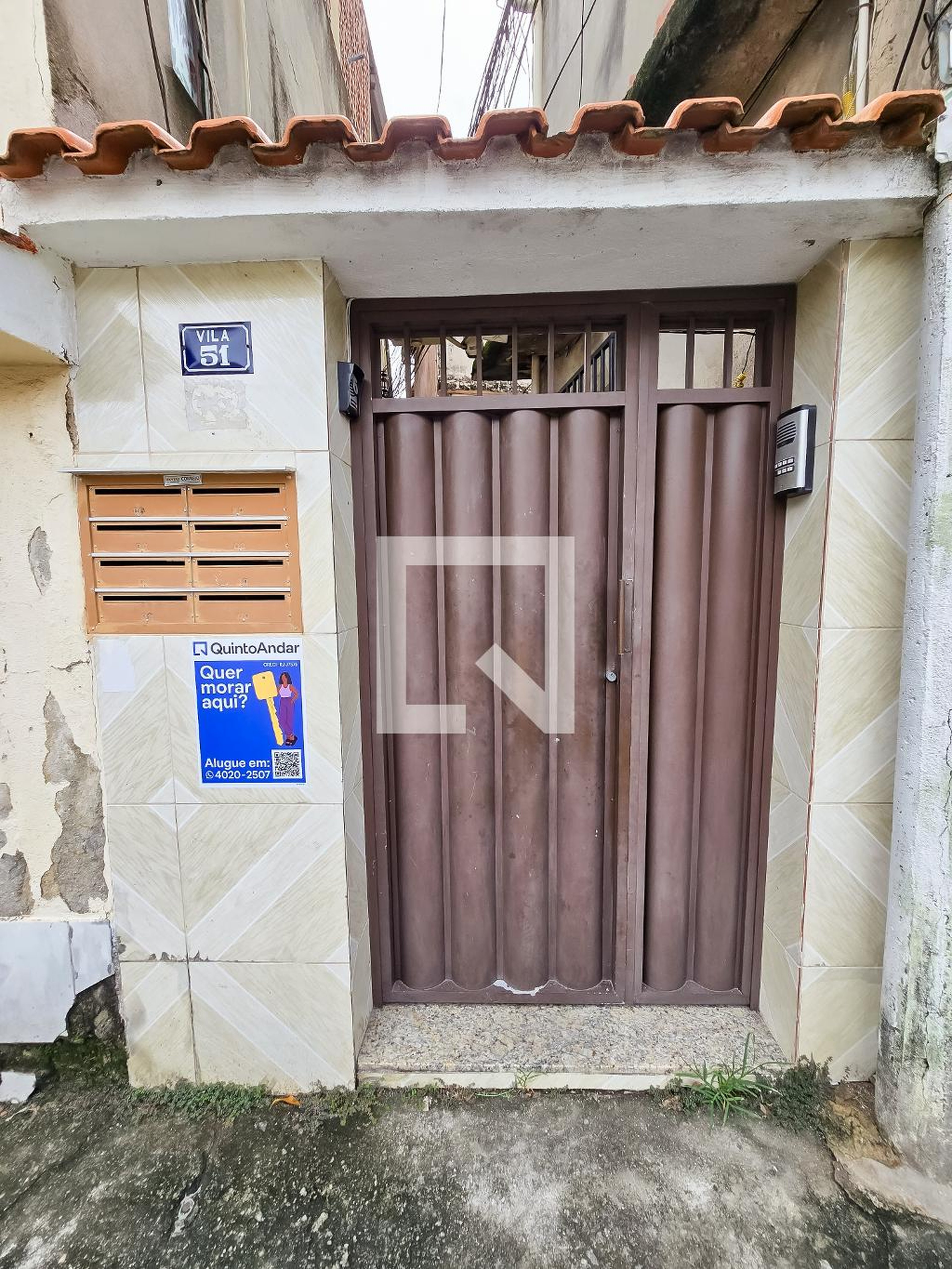 Fachada Condomínio em Travessa Barros Leite, 51