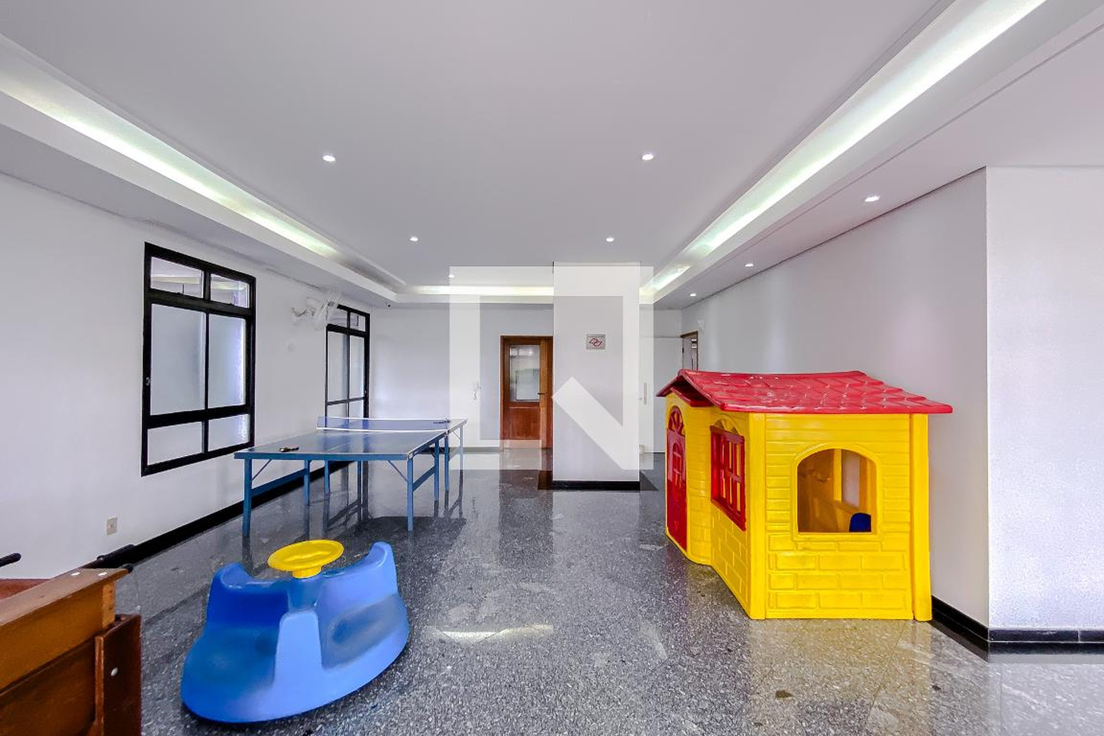 Salão de jogos - Edifício Del Velbrdere