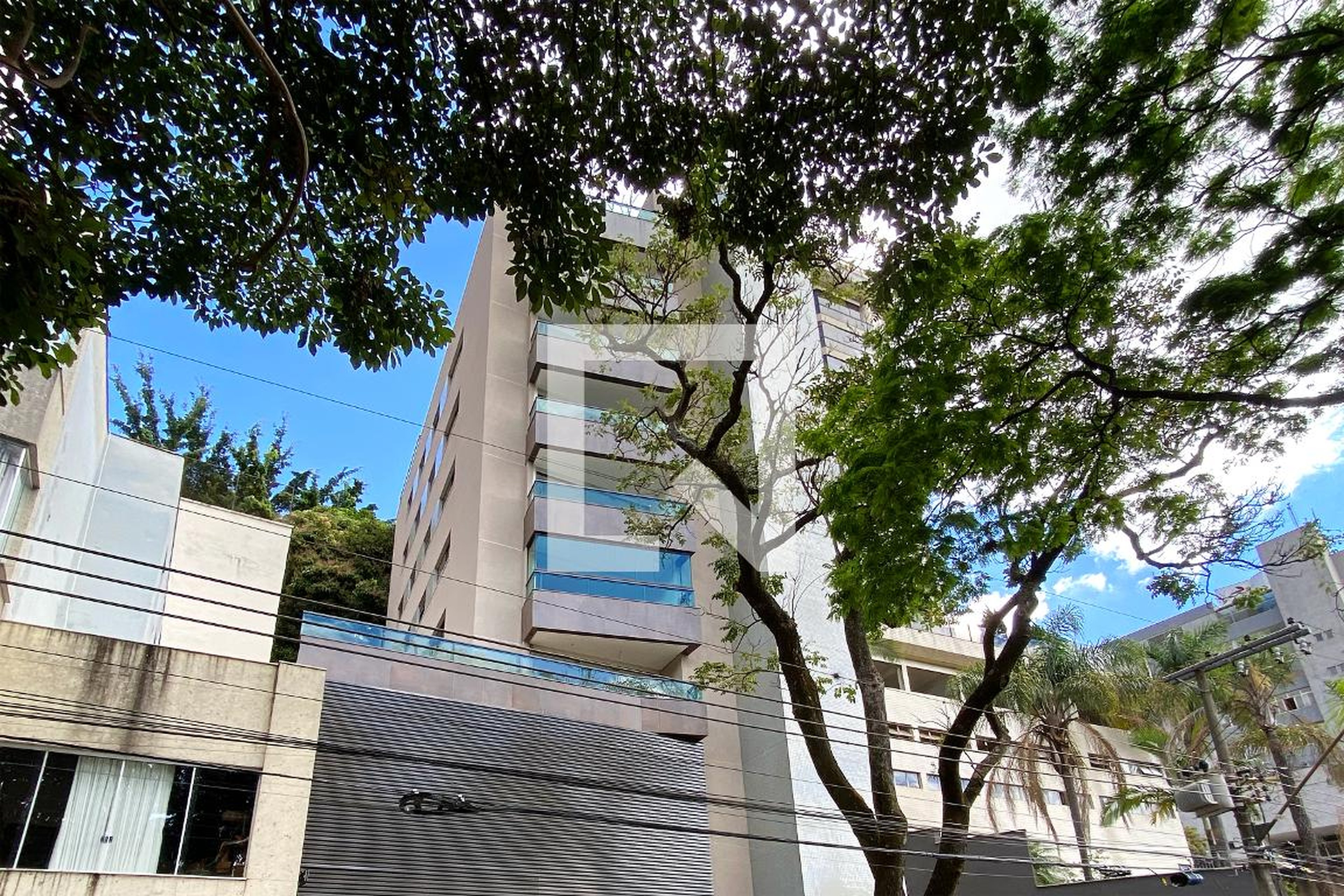 Fachada Condomínio em Rua Engenheiro Caetano Lopes, 140