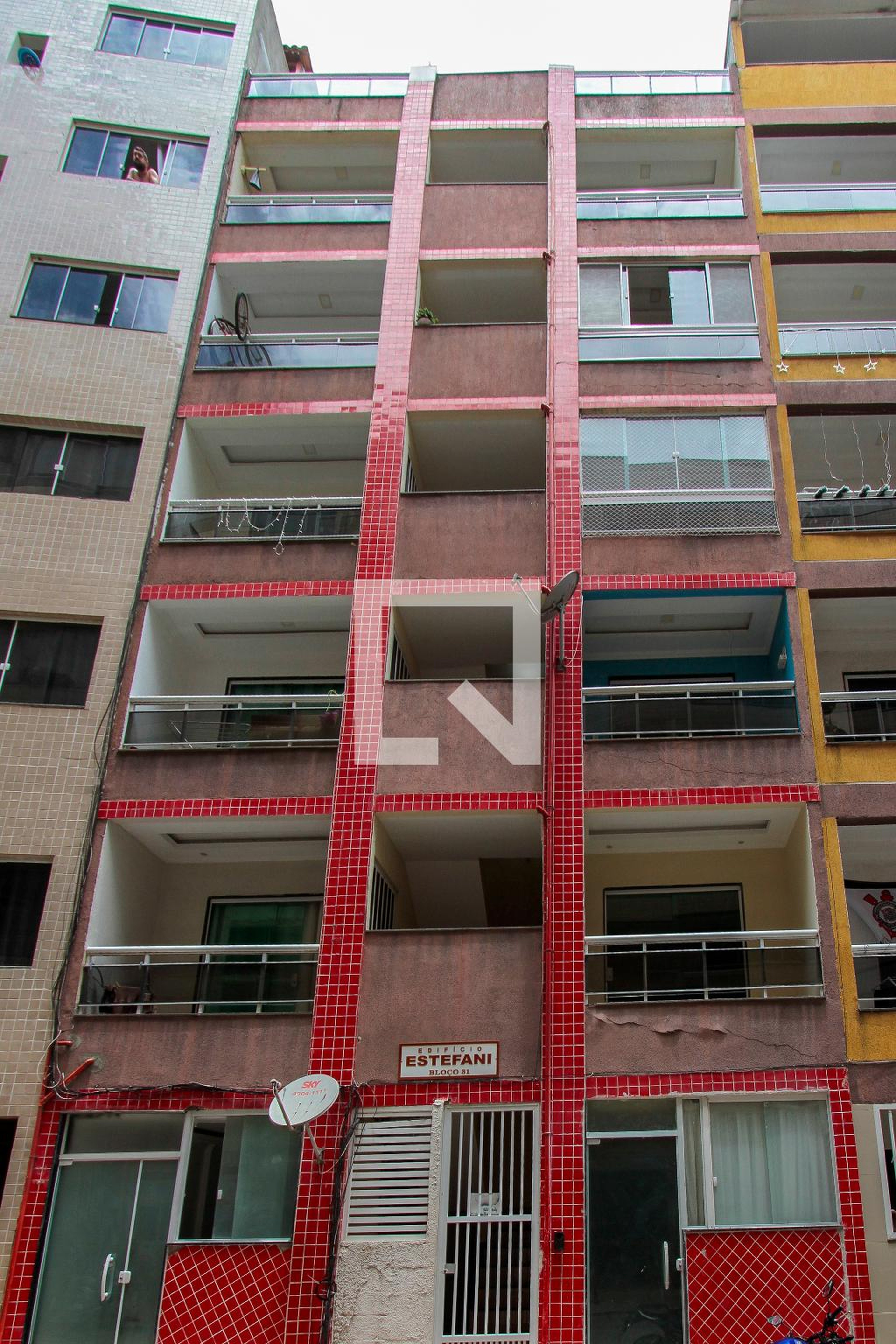 Fachada Condomínio em Avenida Engenheiro Souza Filho, 705