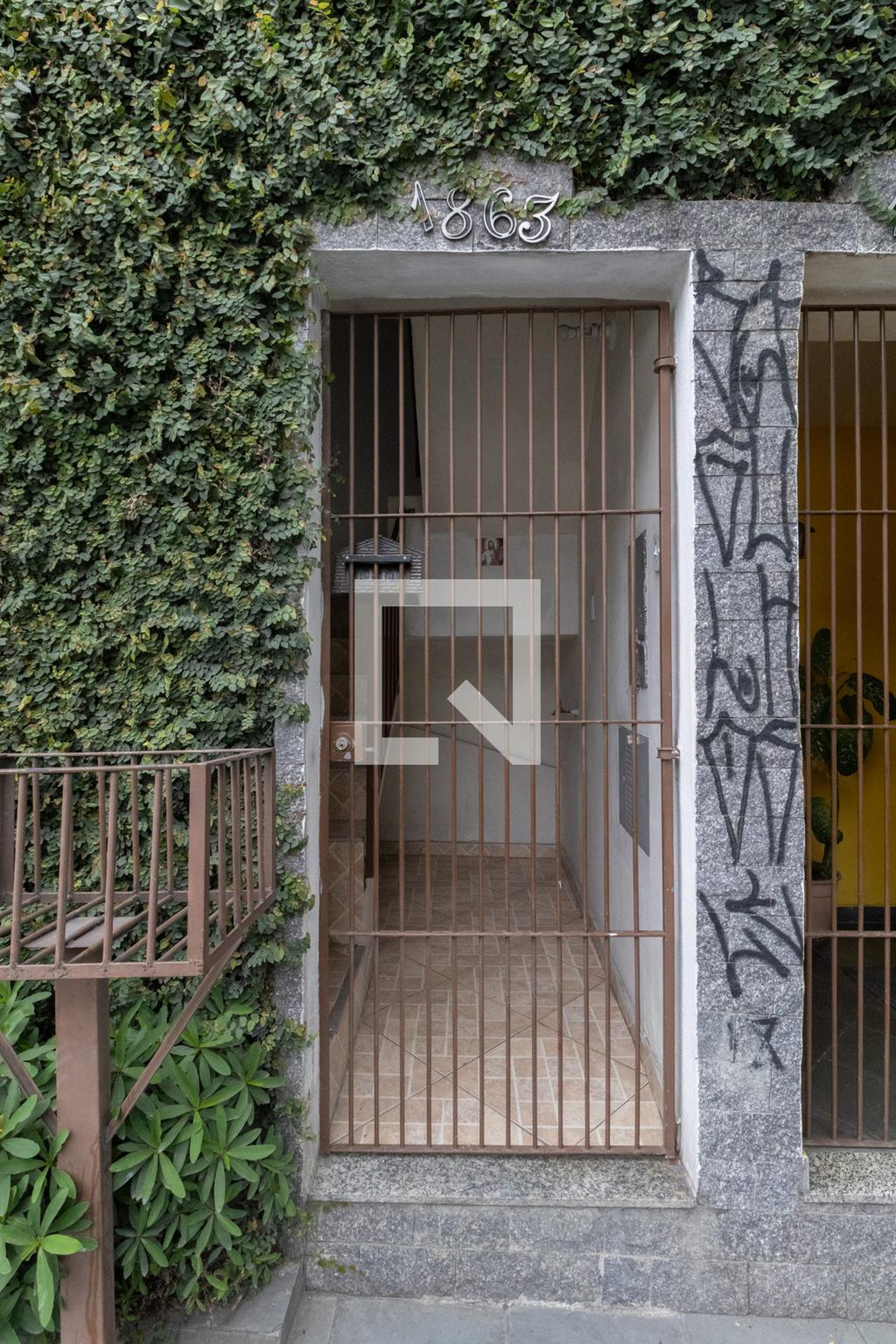 Fachada Condomínio em Avenida Nordestina, 1863