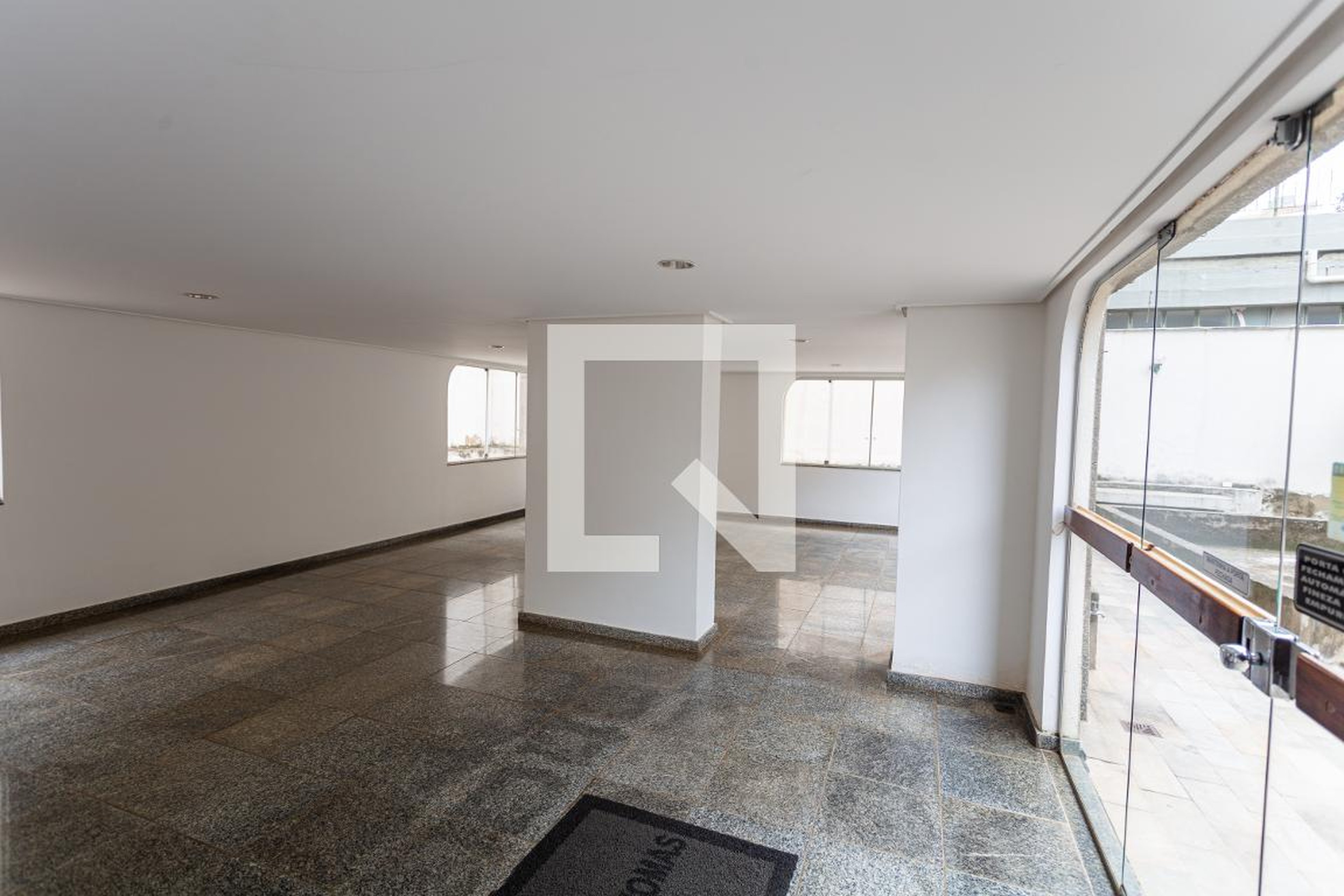 Hall de Entrada - Edifício Jorge M Thomas