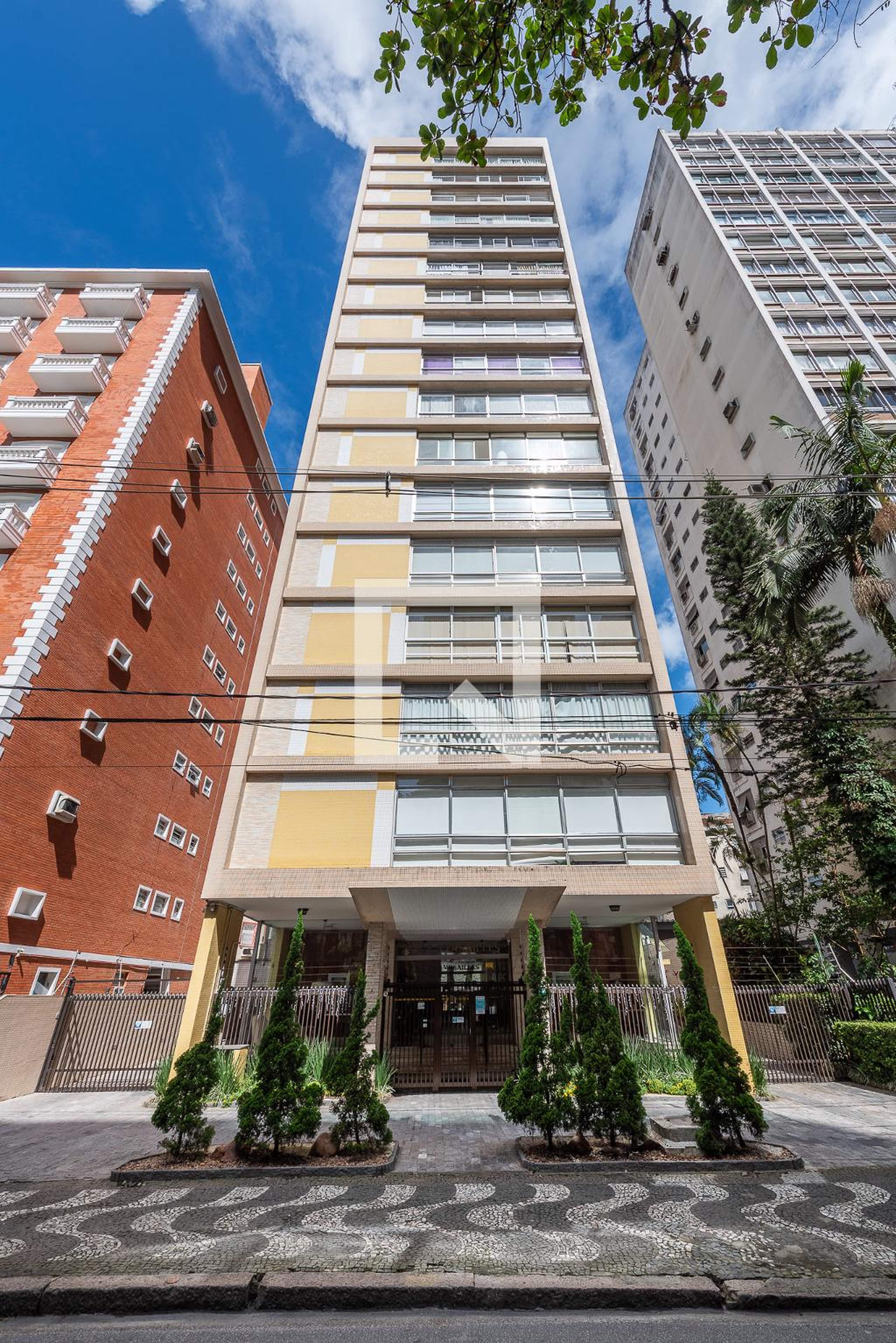 Fachada edificio versailles