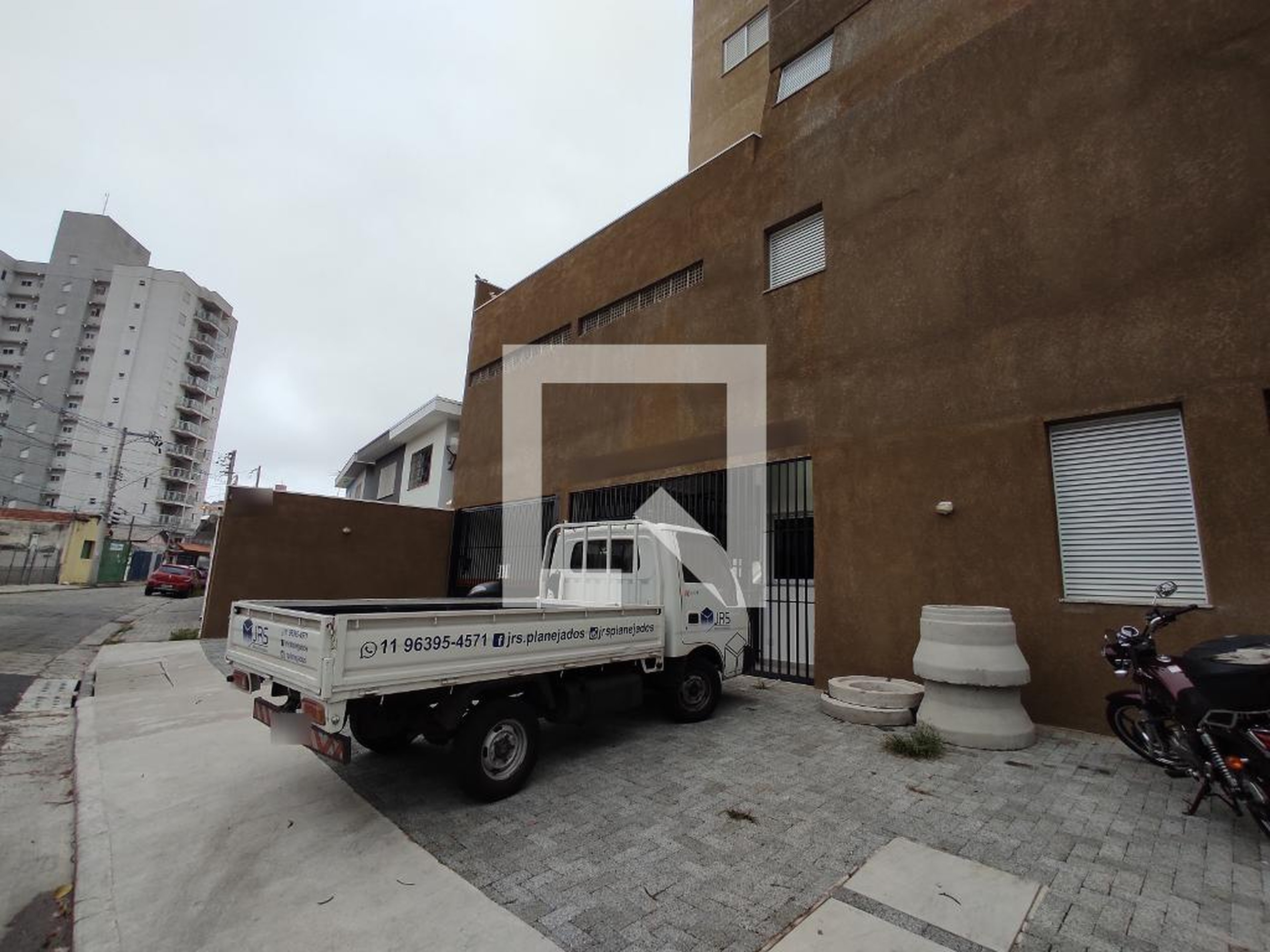 Fachada Condomínio em Alameda São Bernardo, 481