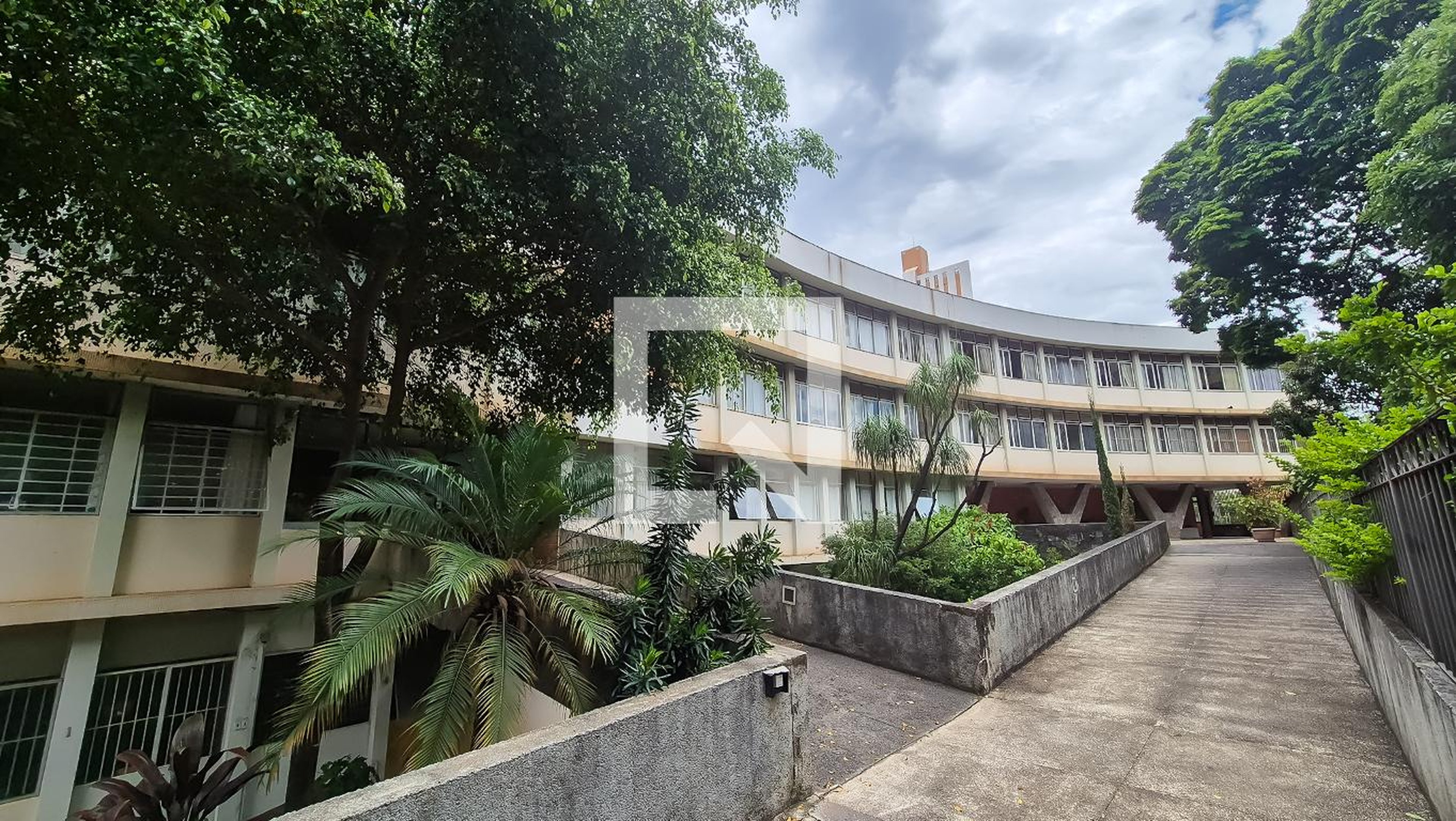 Fachada do Prédio Condomínio em Avenida Afonso Pena, 2744