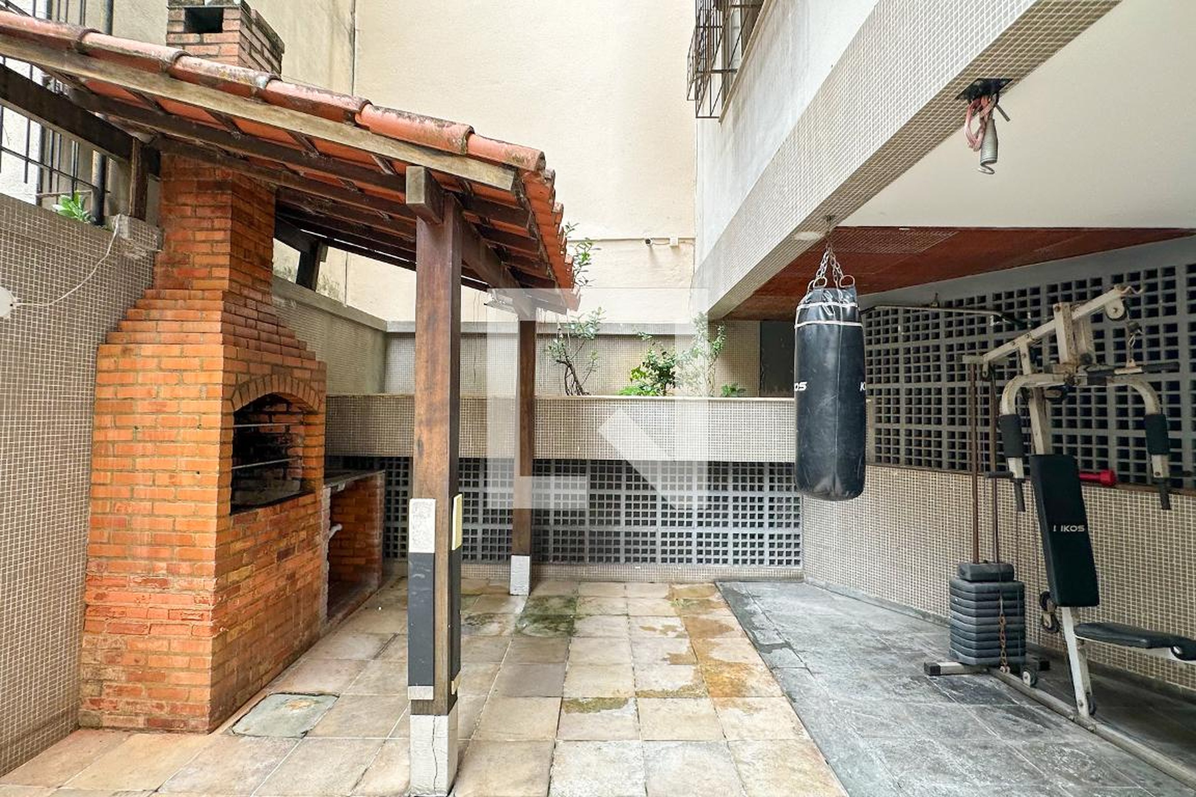 Churrasqueira - Edifício Yona