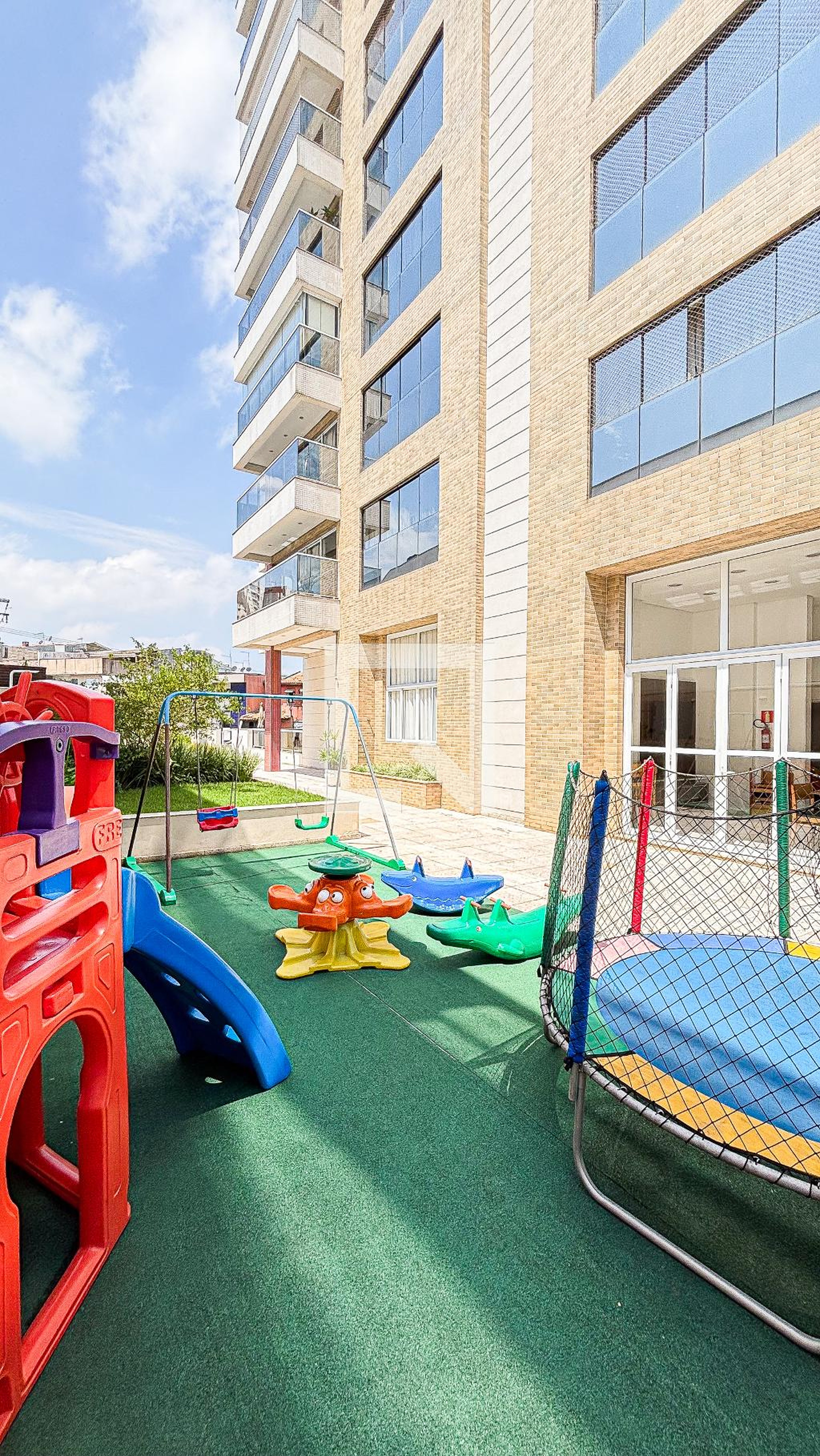 Playground - Ilha de Siros