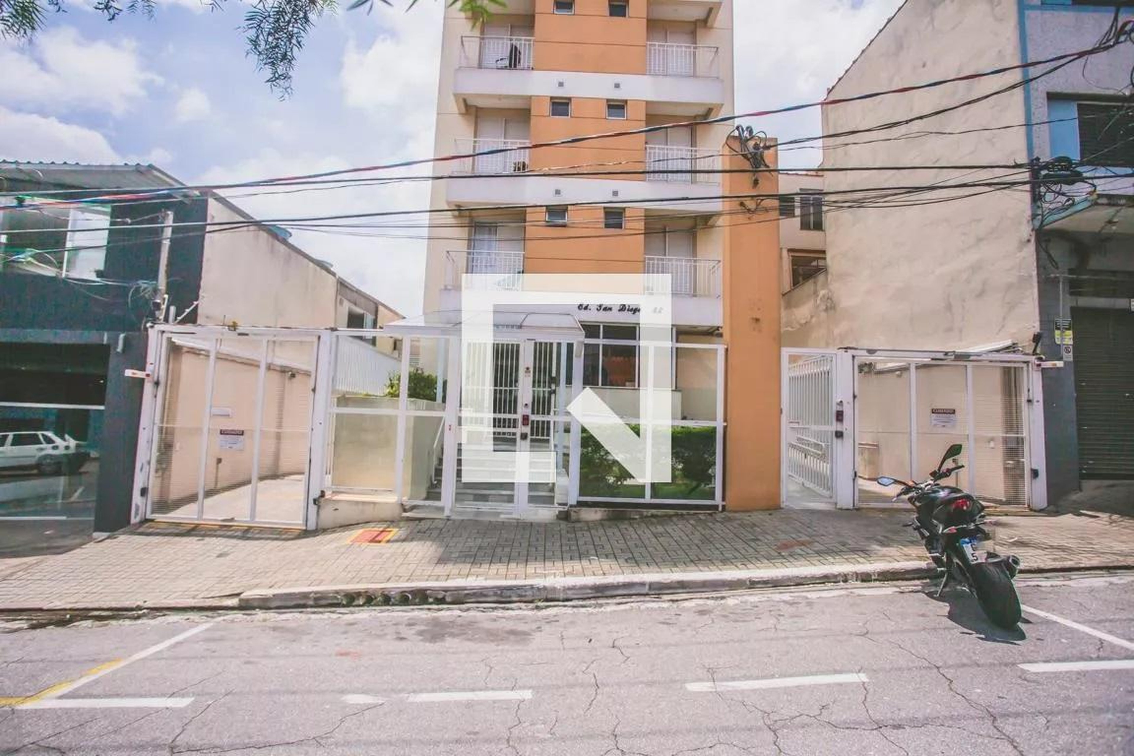 Fachada do Prédio Condomínio San Diego