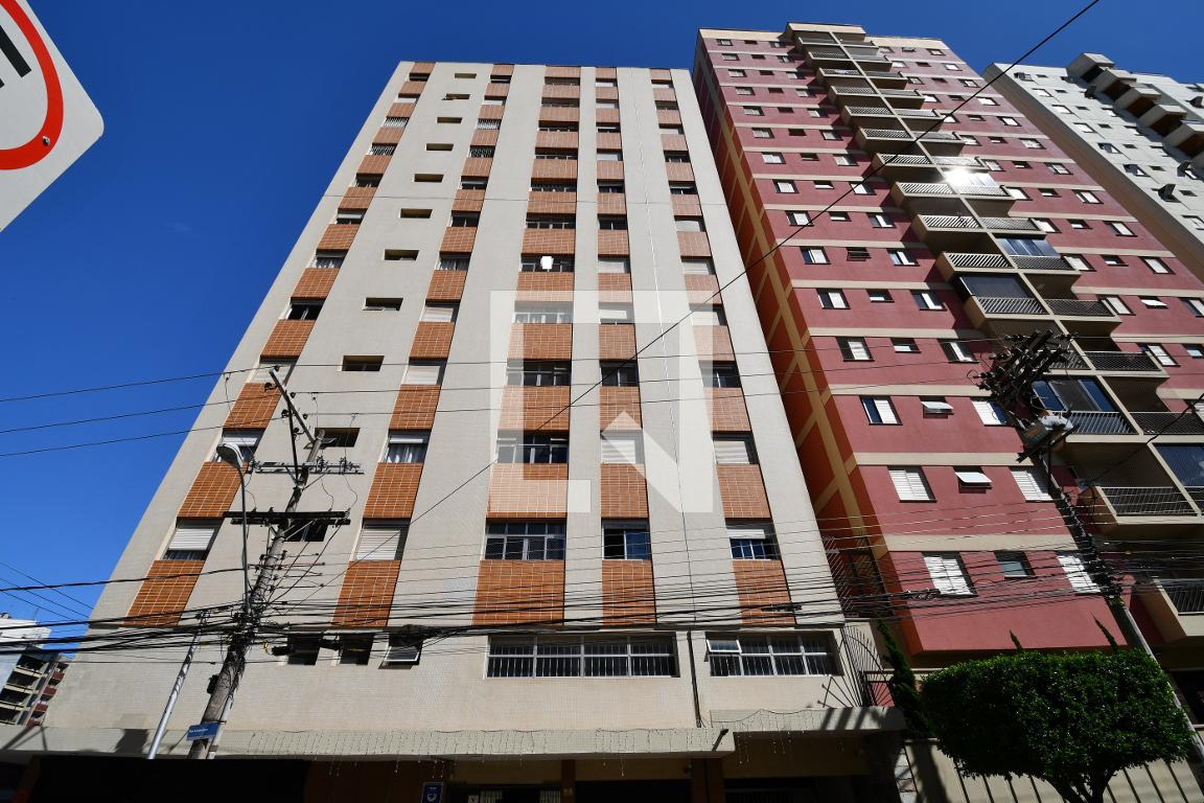 Fachada do Prédio Condomínio em Rua Uruguaiana, 399