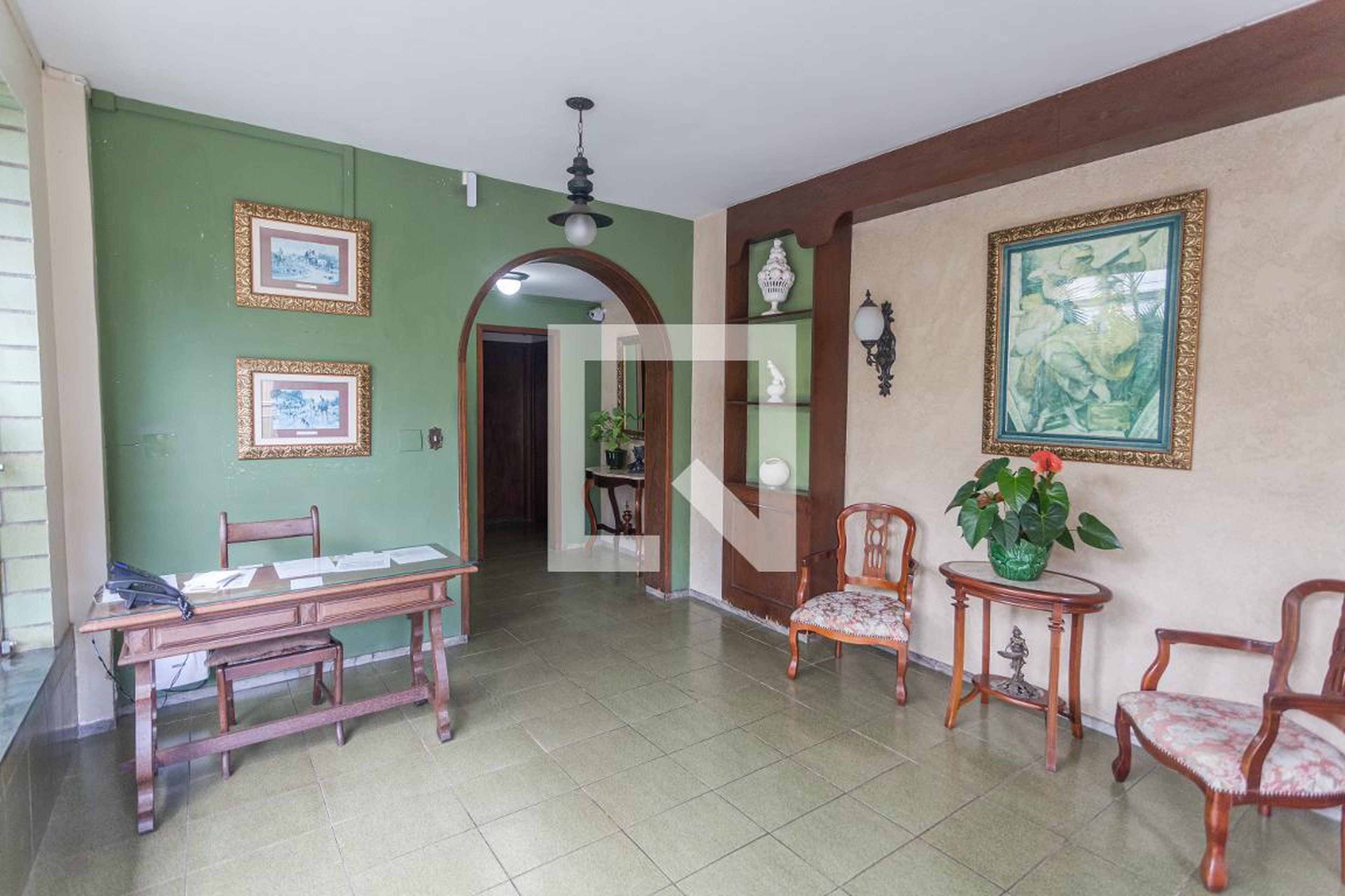 Hall de Entrada - Edifício Outono