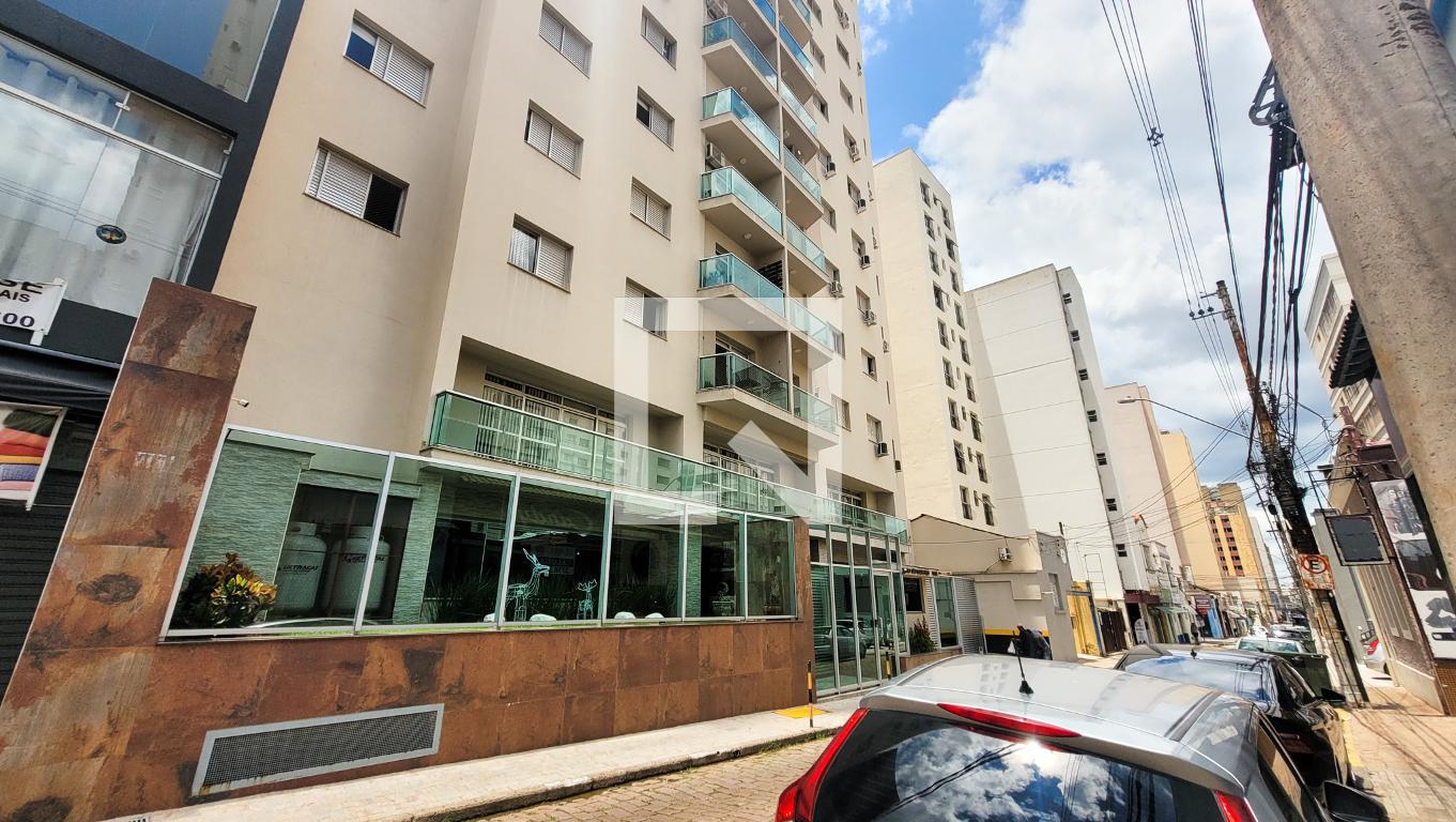 Fachada Condomínio Vale do São Lourenço