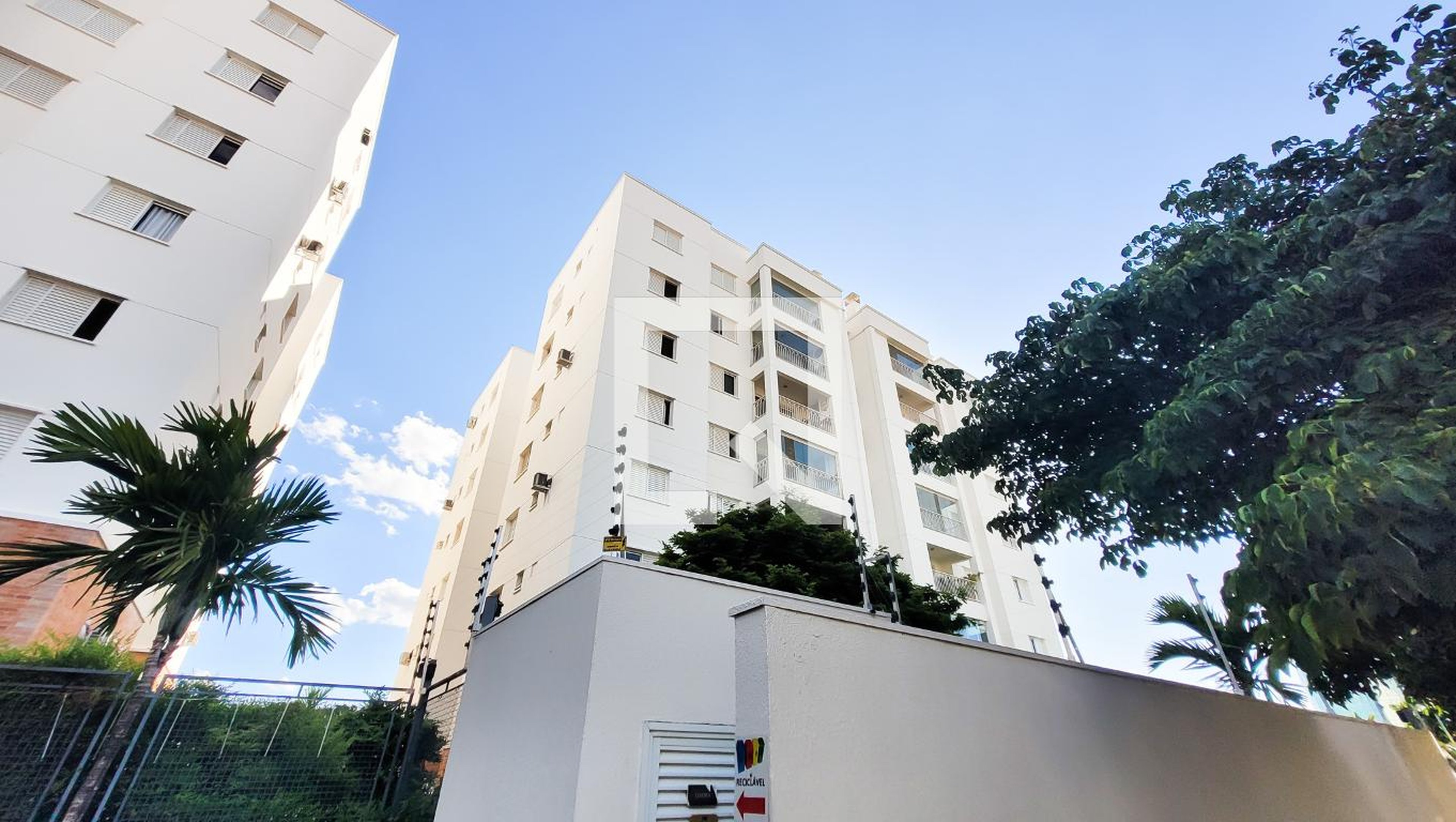 Fachada do Prédio Condomínio Ruas da Villa