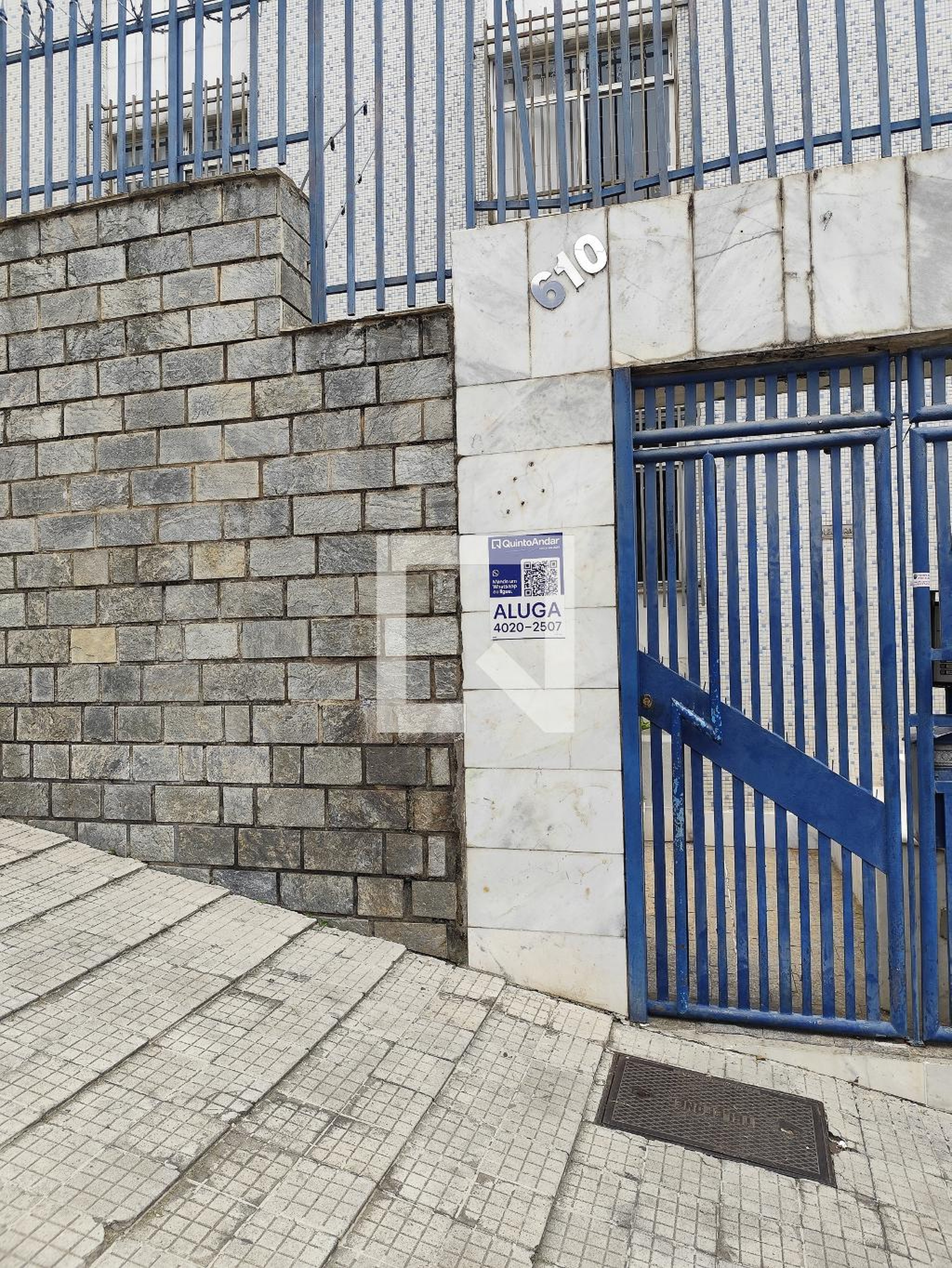 Fachada Condomínio em Rua Desembargador Mario Matos, 610