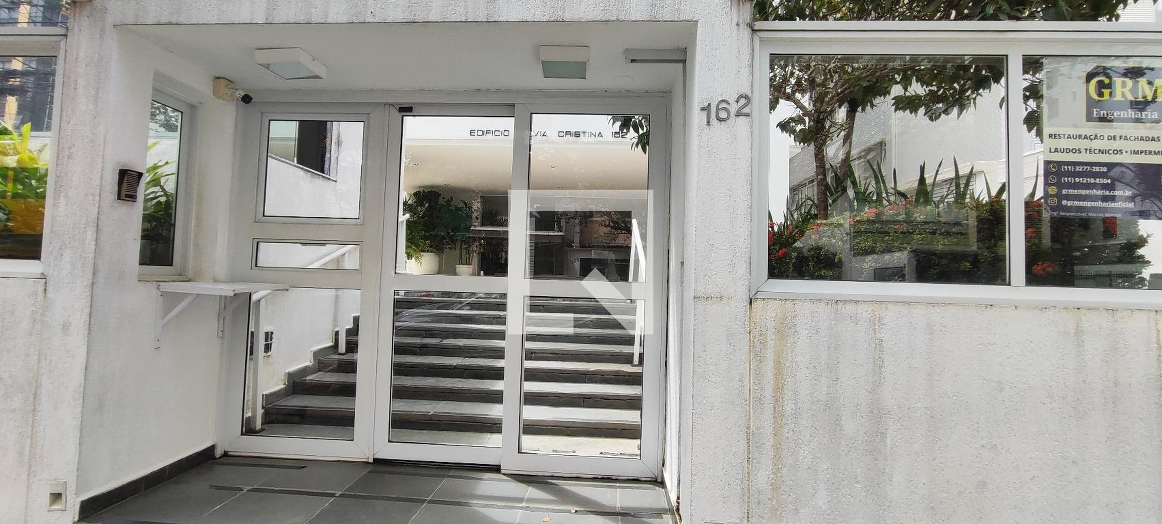 Fachada Edifício Sílvia Cristina