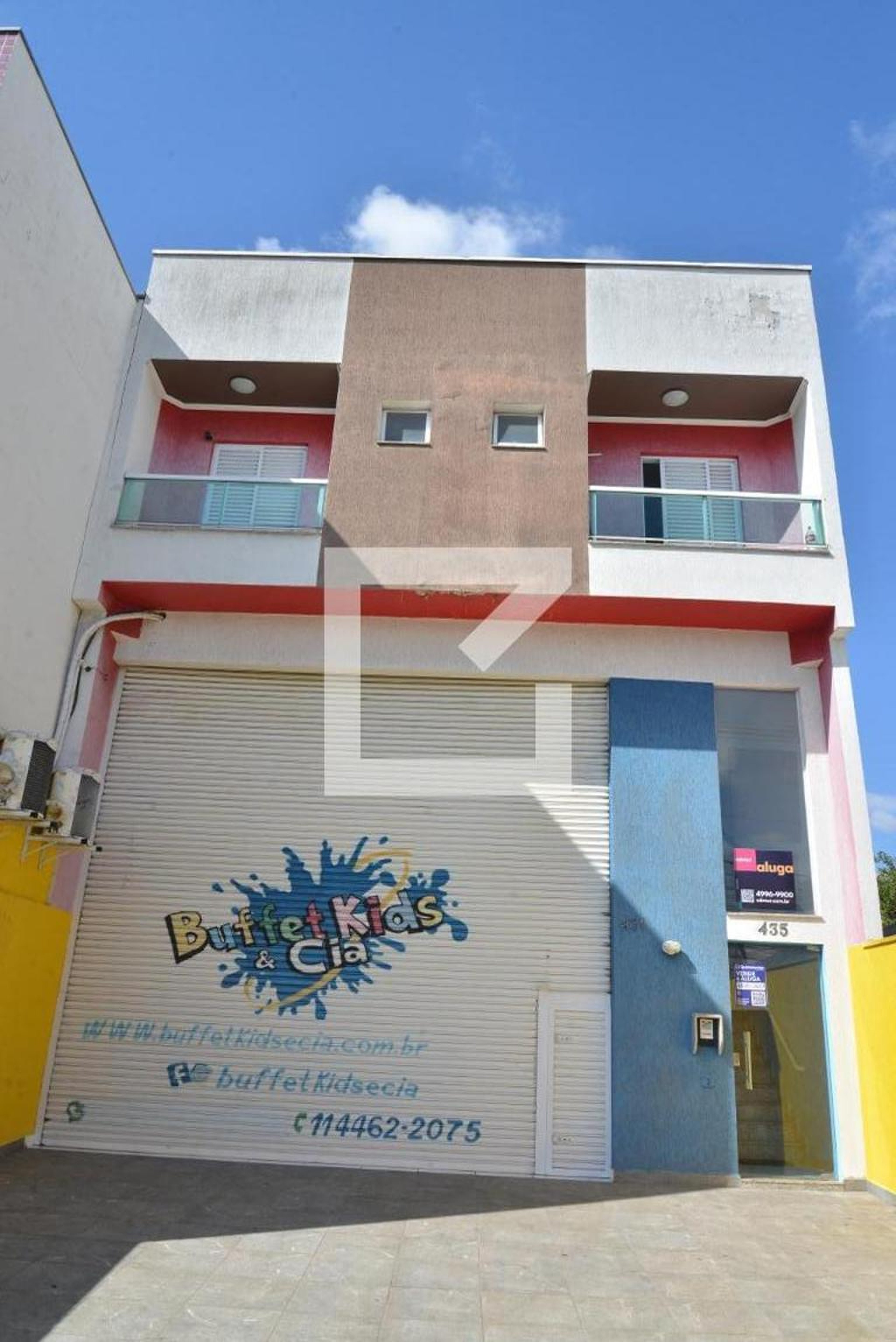 Fachada do Prédio Condomínio em Avenida Utinga, 435