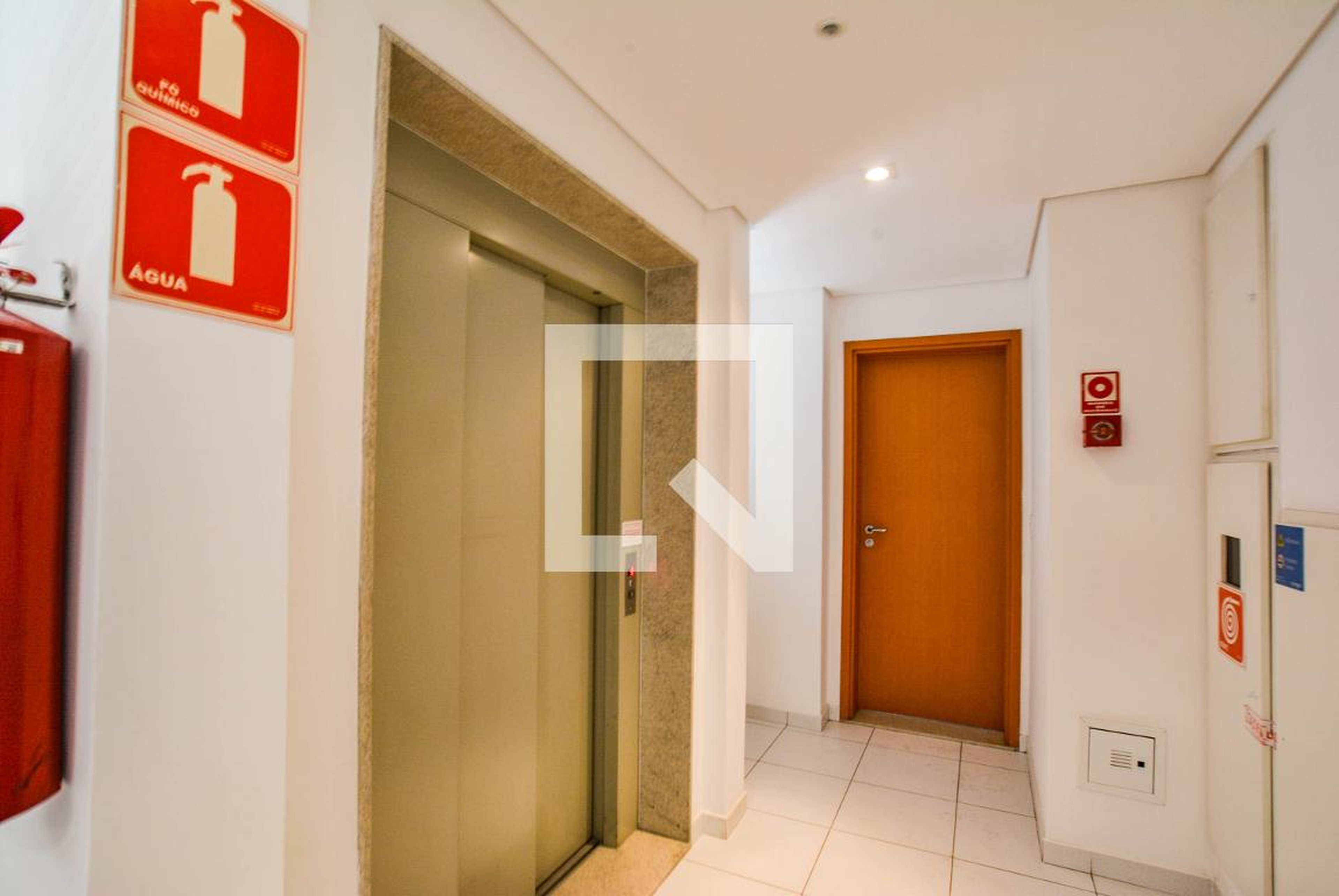 Elevador - Edifício Vértice