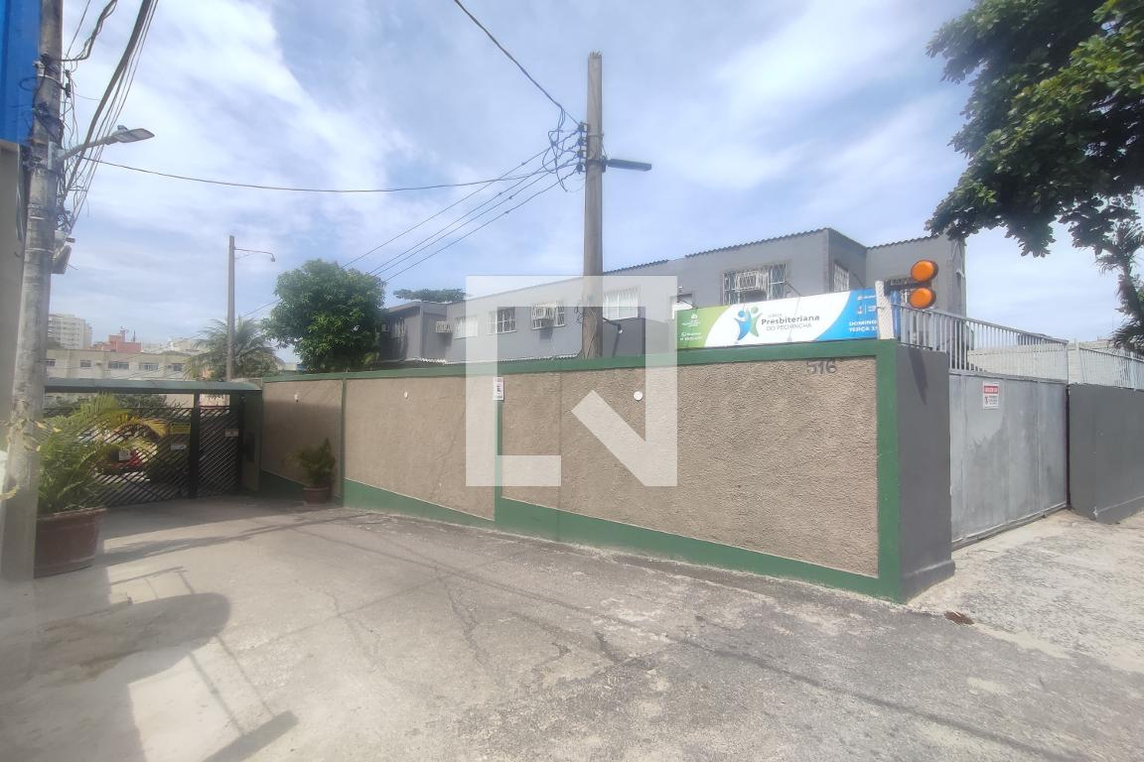 Fachada Condomínio em Avenida Geremário Dantas, 516