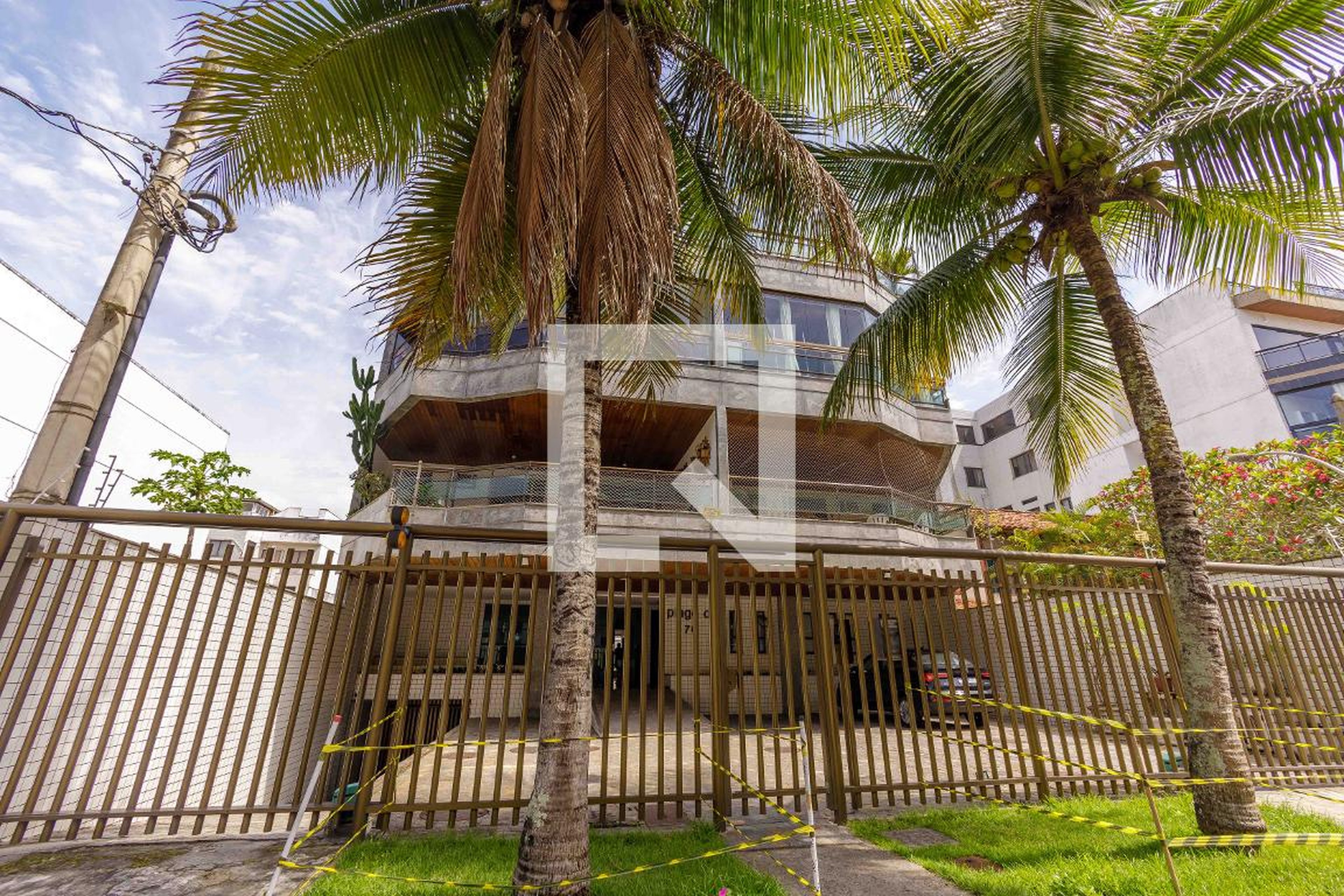 Fachada Condomínio Plage Dor