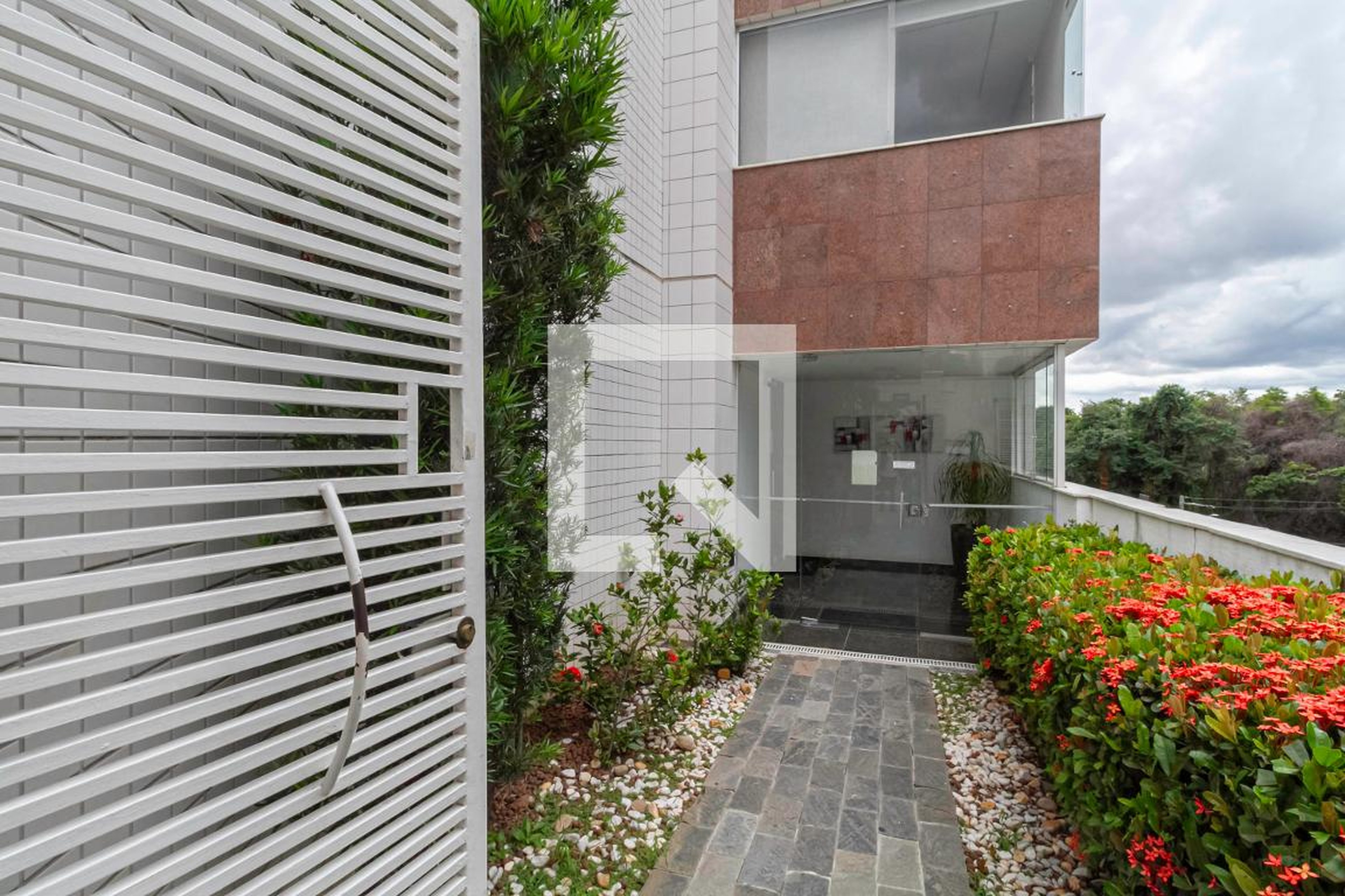 Entrada - Edifício Montreal