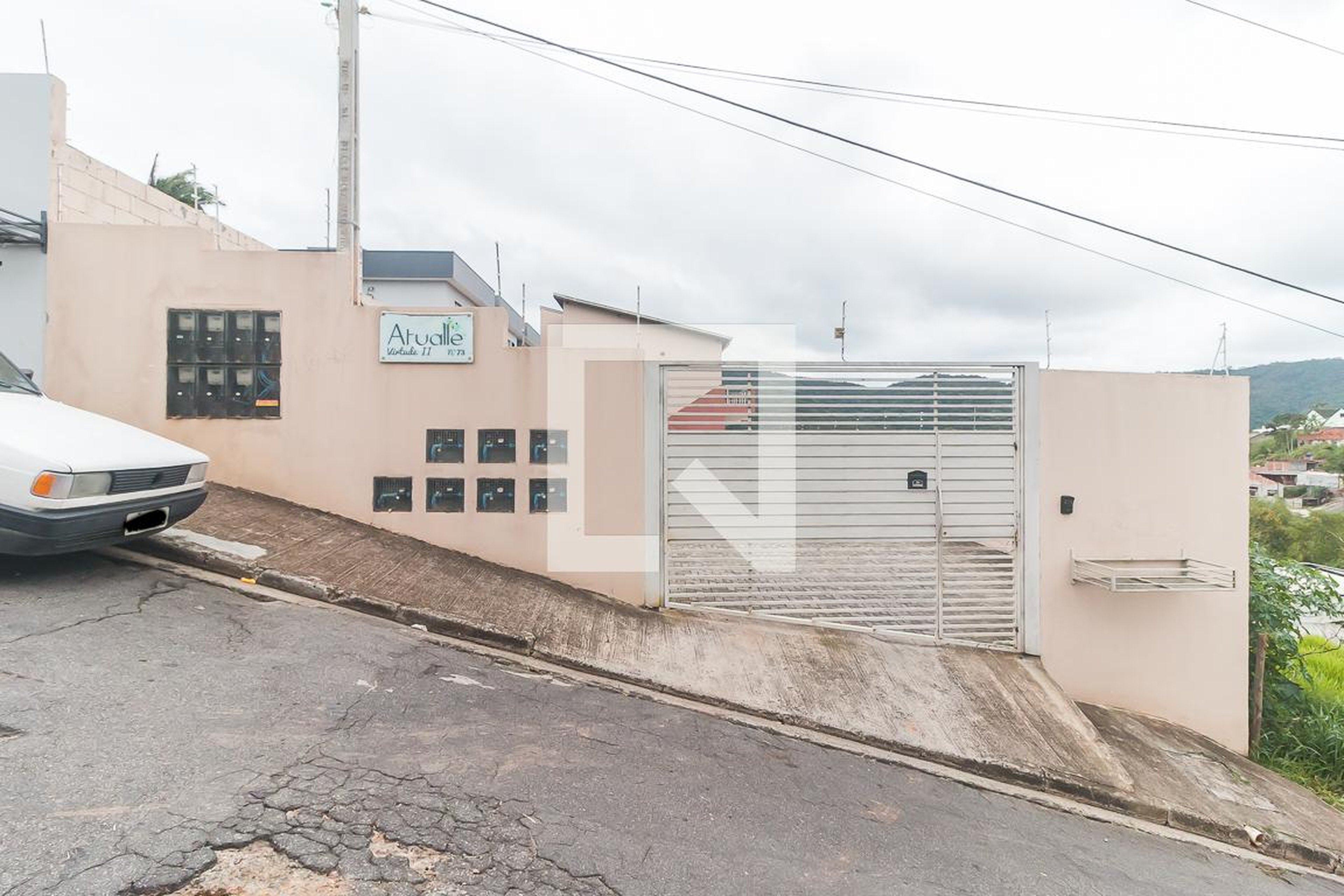 Fachada Condomínio em Rua da Virtude, 73