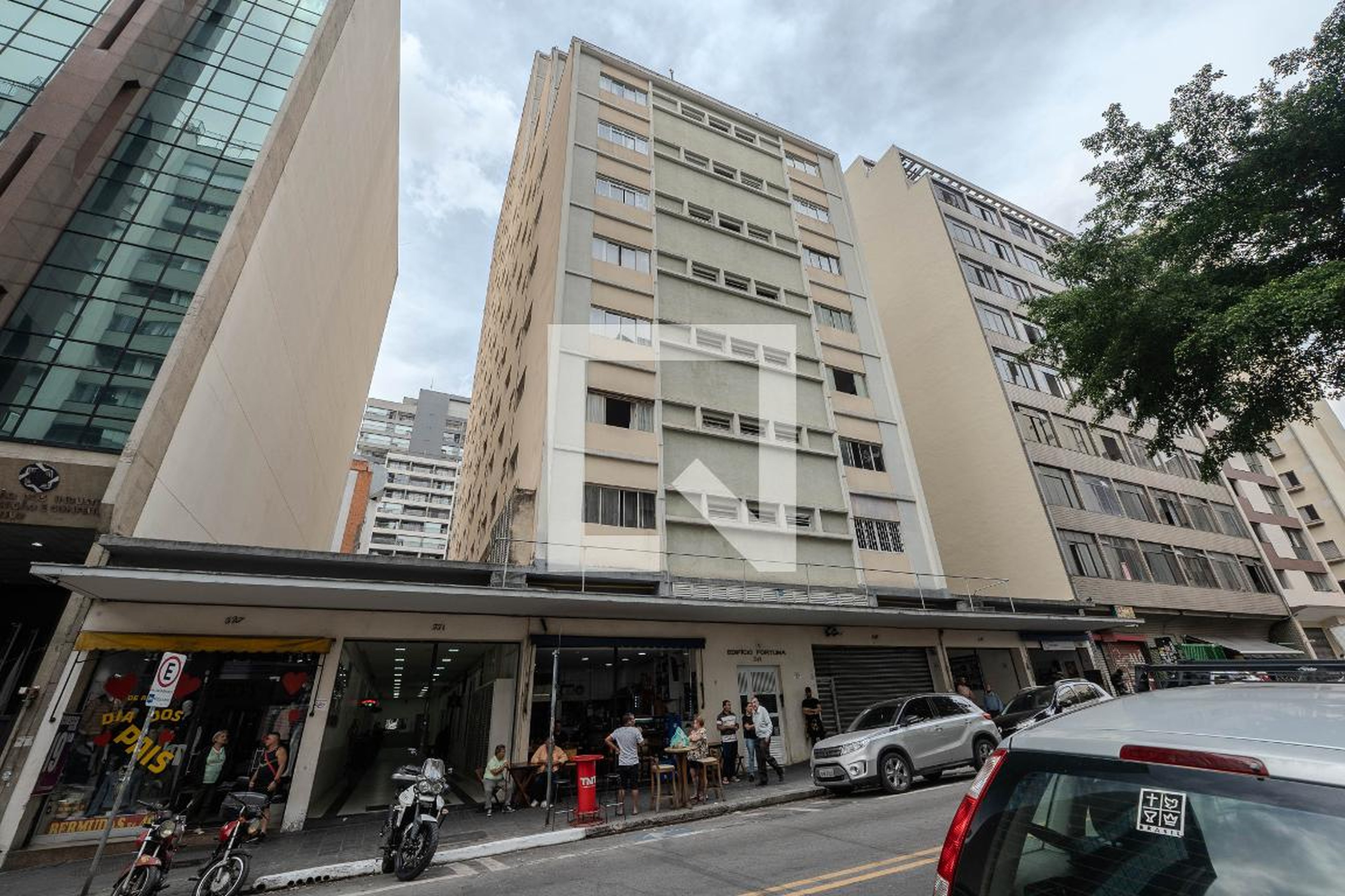 Fachada Condomínio em Rua Santo Amaro, 34