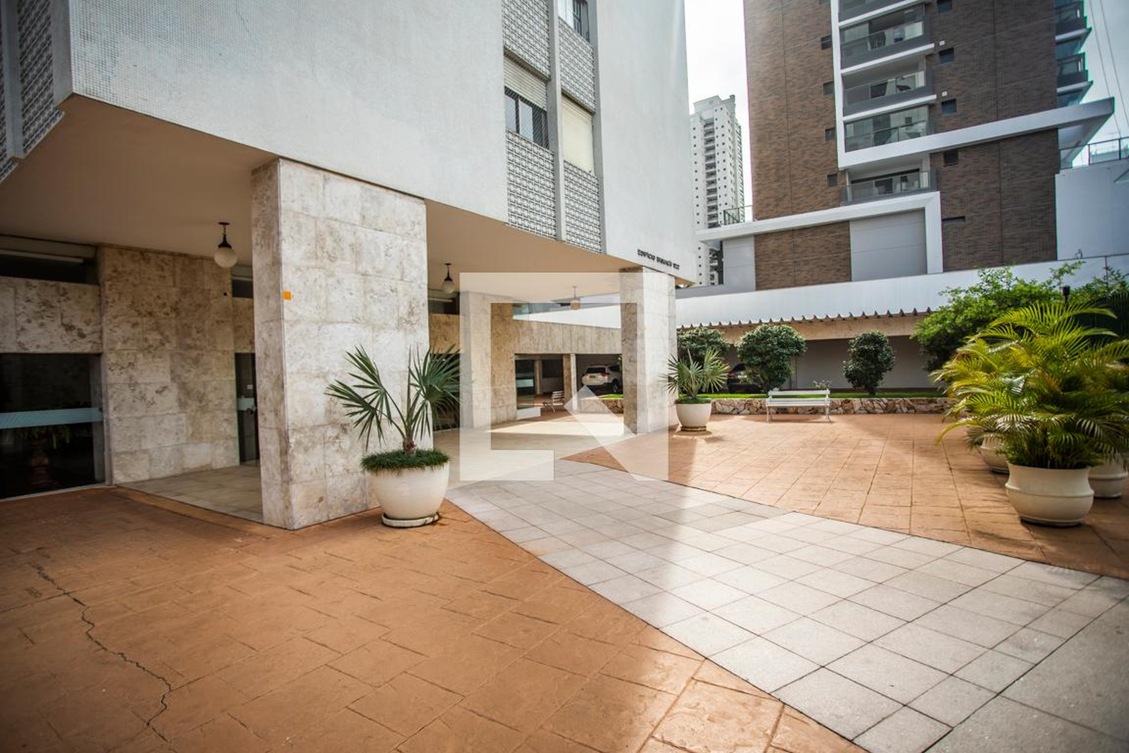 Hall de Entrada - Edifício Biguaçu