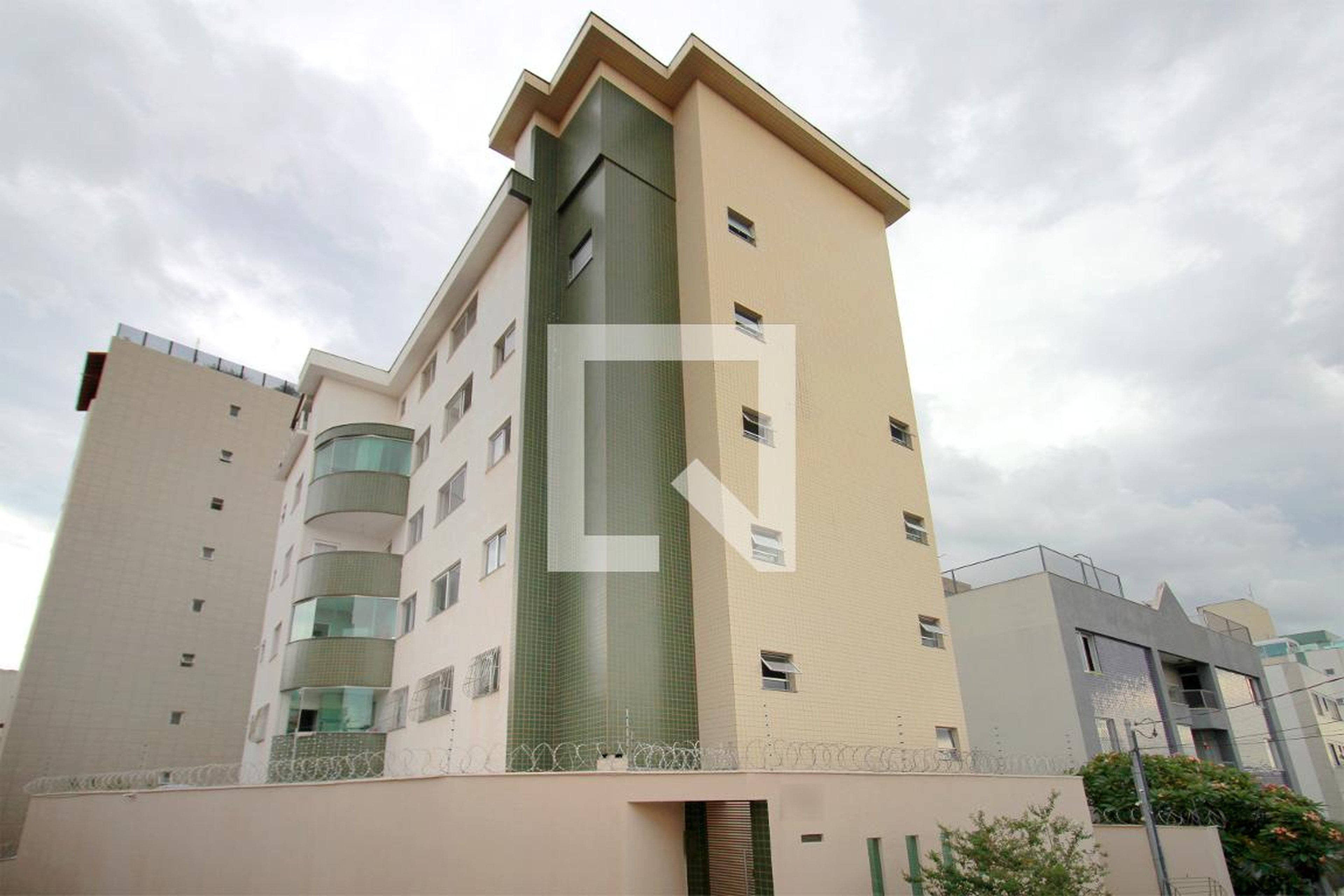 Fachada Condomínio em Rua São Luíz Gonzaga, 248