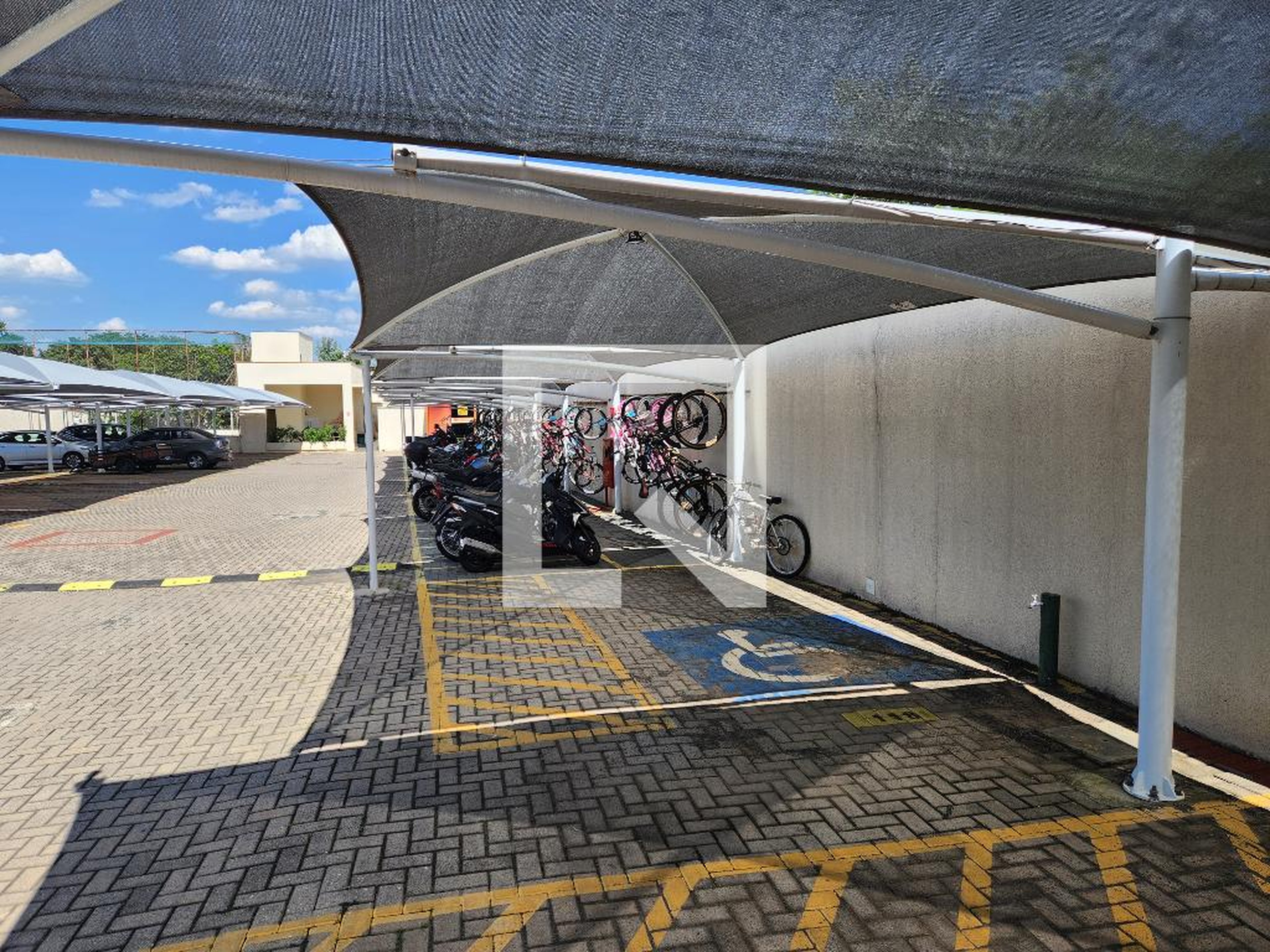Estacionamento - Altos de Santa Izabel