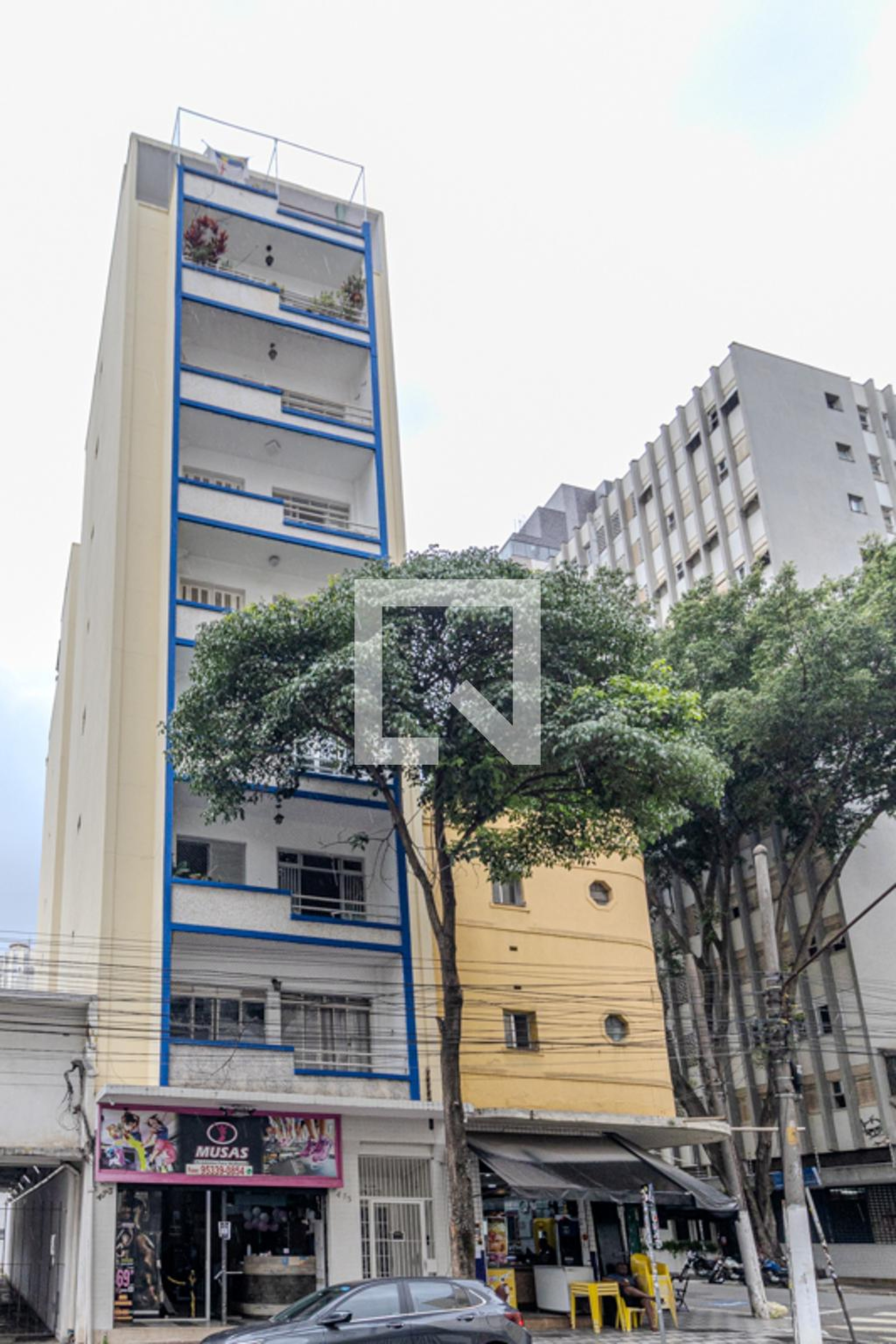 Fachada Edifício Cesário Mota