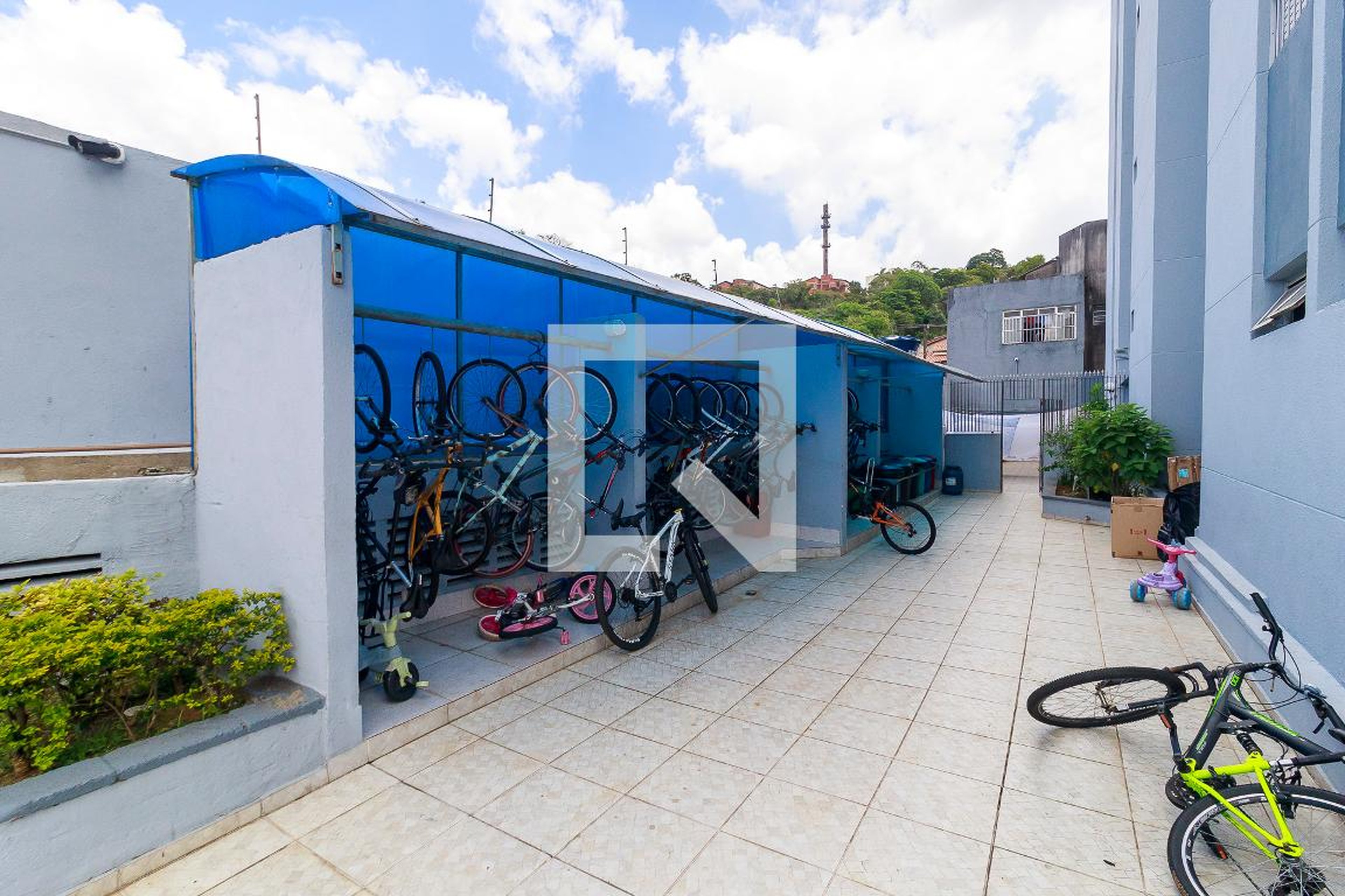 Bicicletário - Begônia