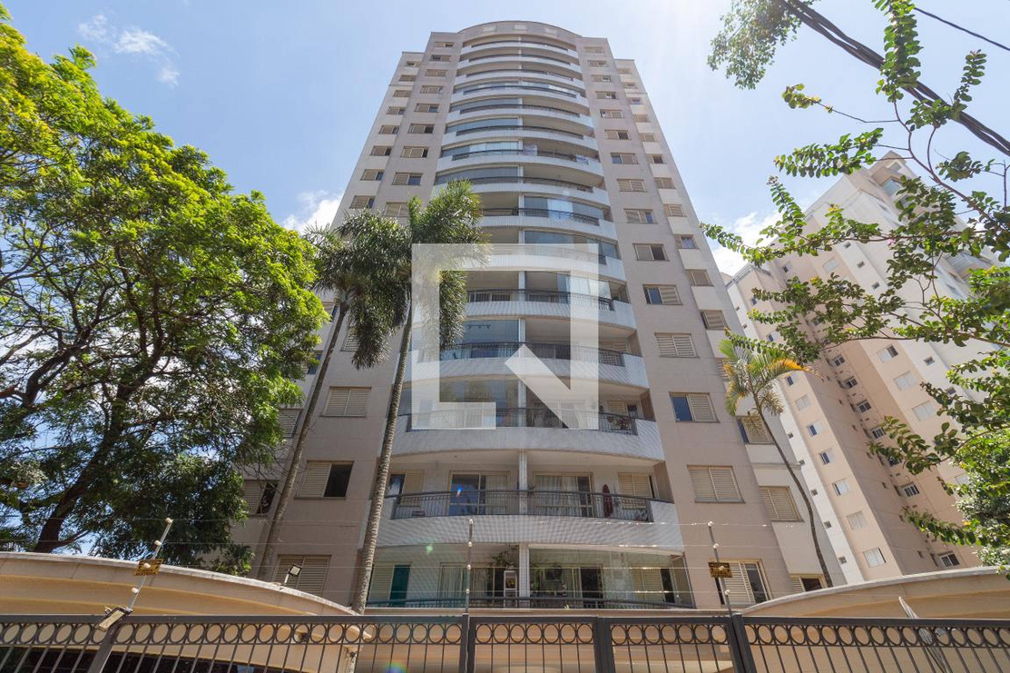 Fachada Condomínio Vida e Lazer