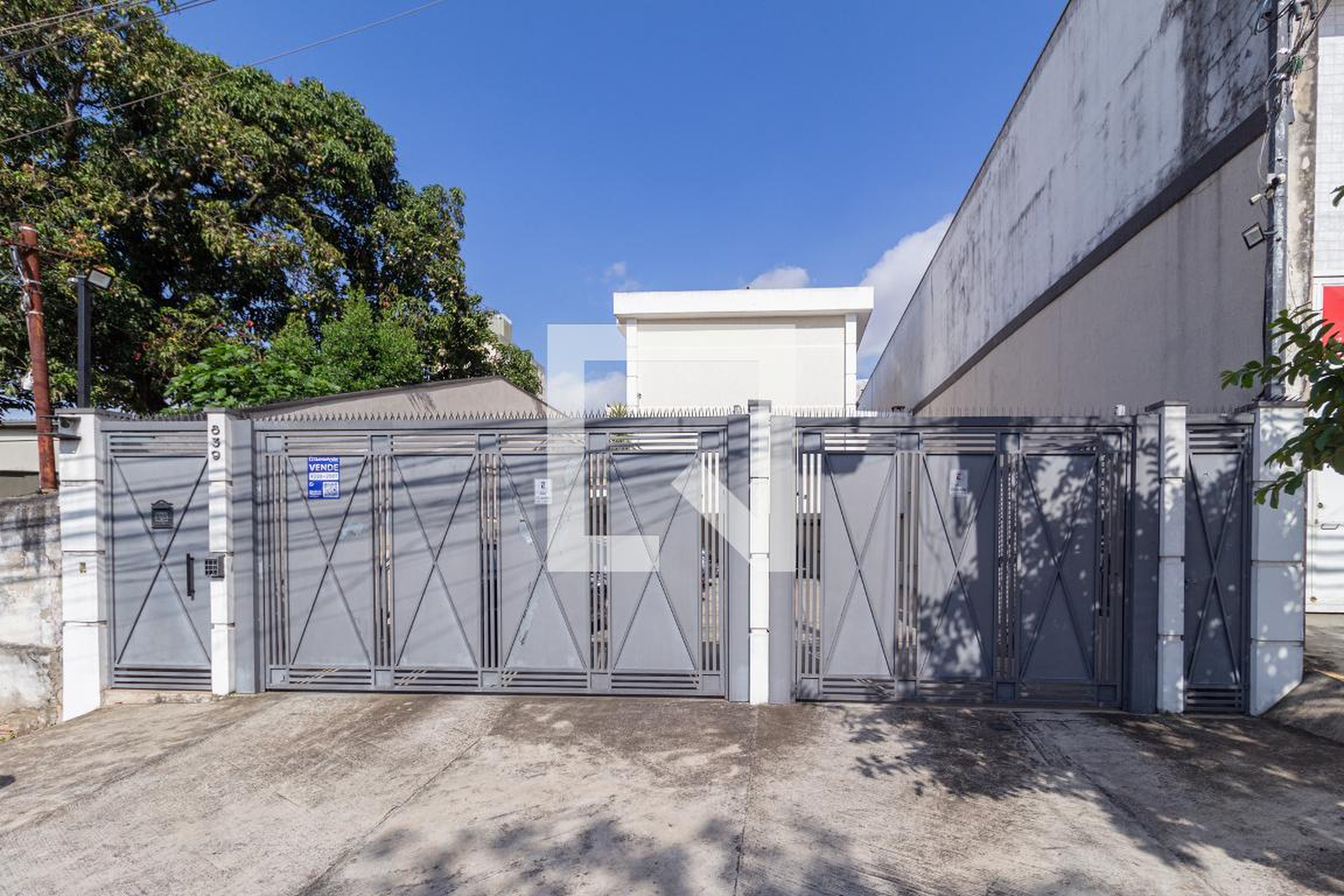 Fachada Condomínio em Rua Luís Henrique de Oliveira, 839