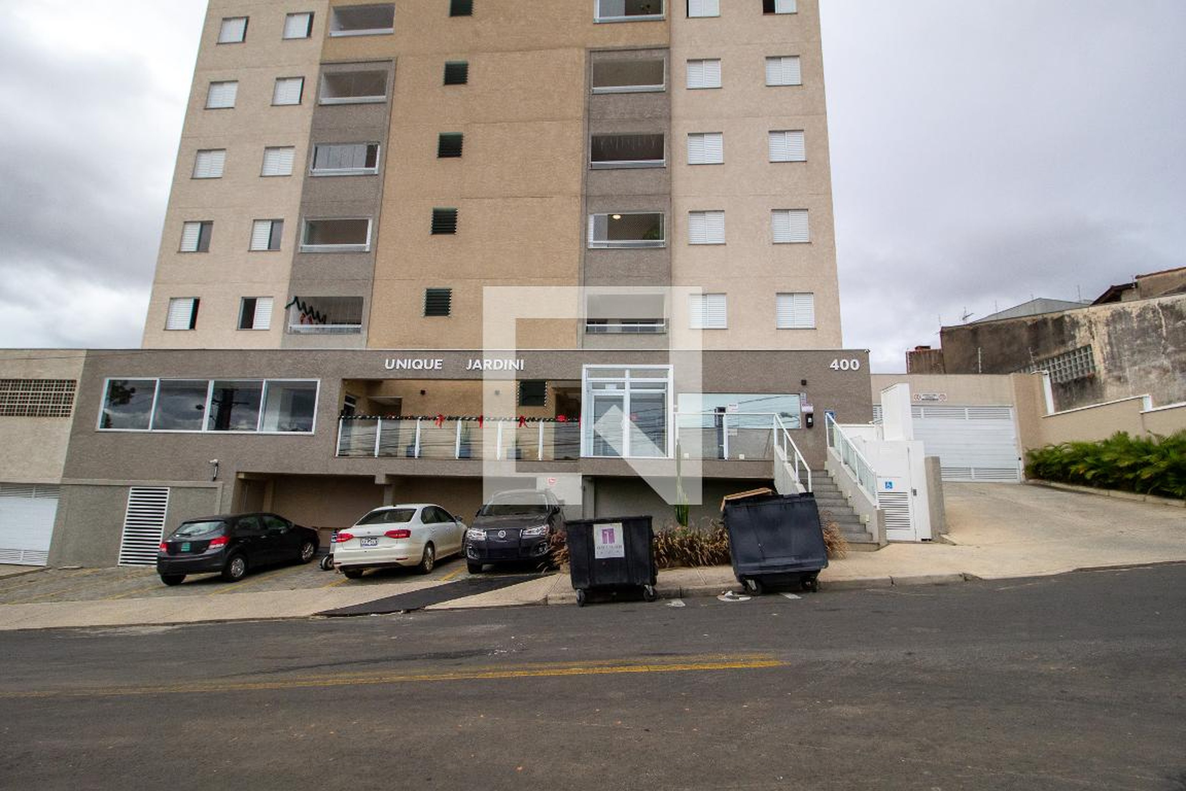 Fachada Condomínio Unique Jardini