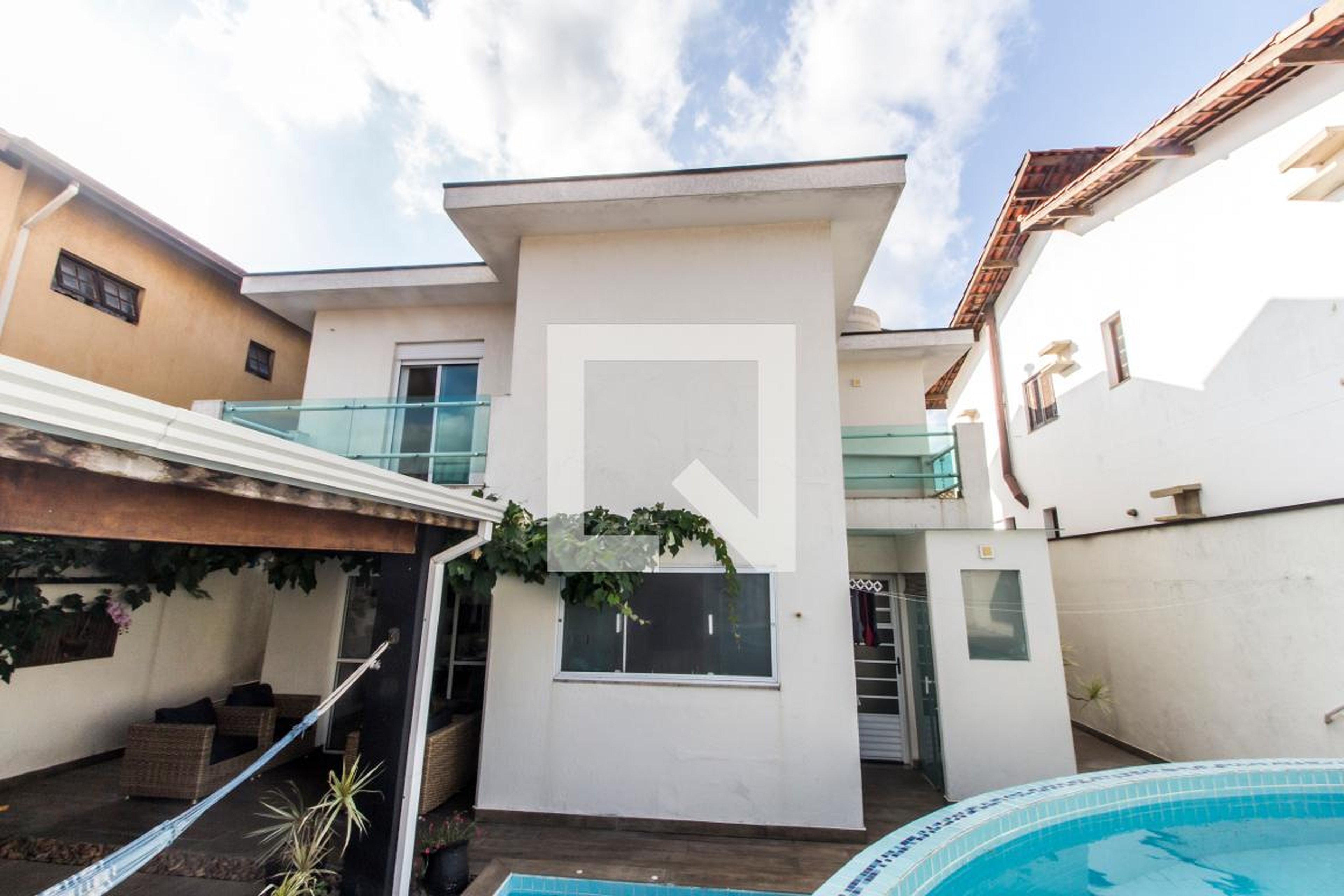 Fachada Condomínio em Alameda das Salvias, 121