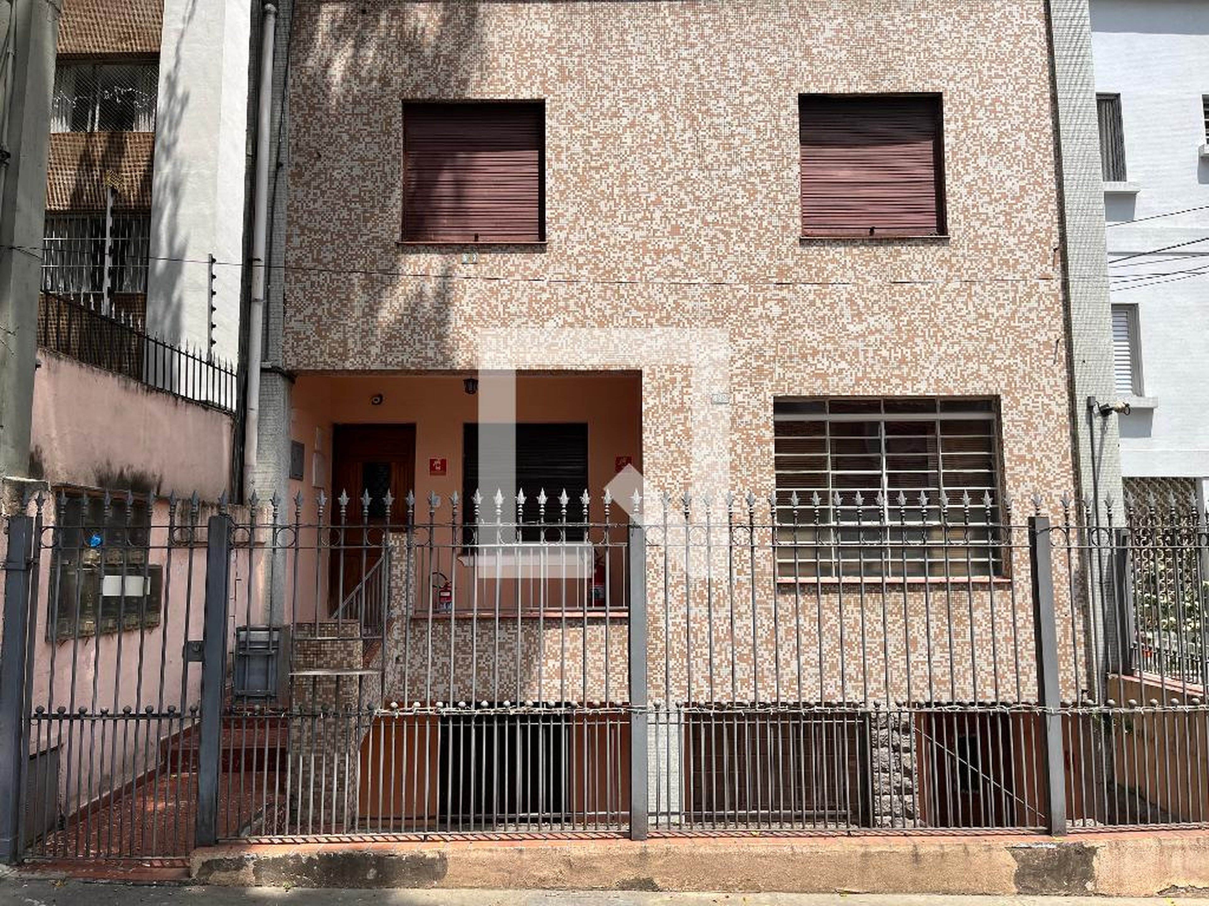 Fachada do Prédio Condomínio em Rua Apinajés, 892